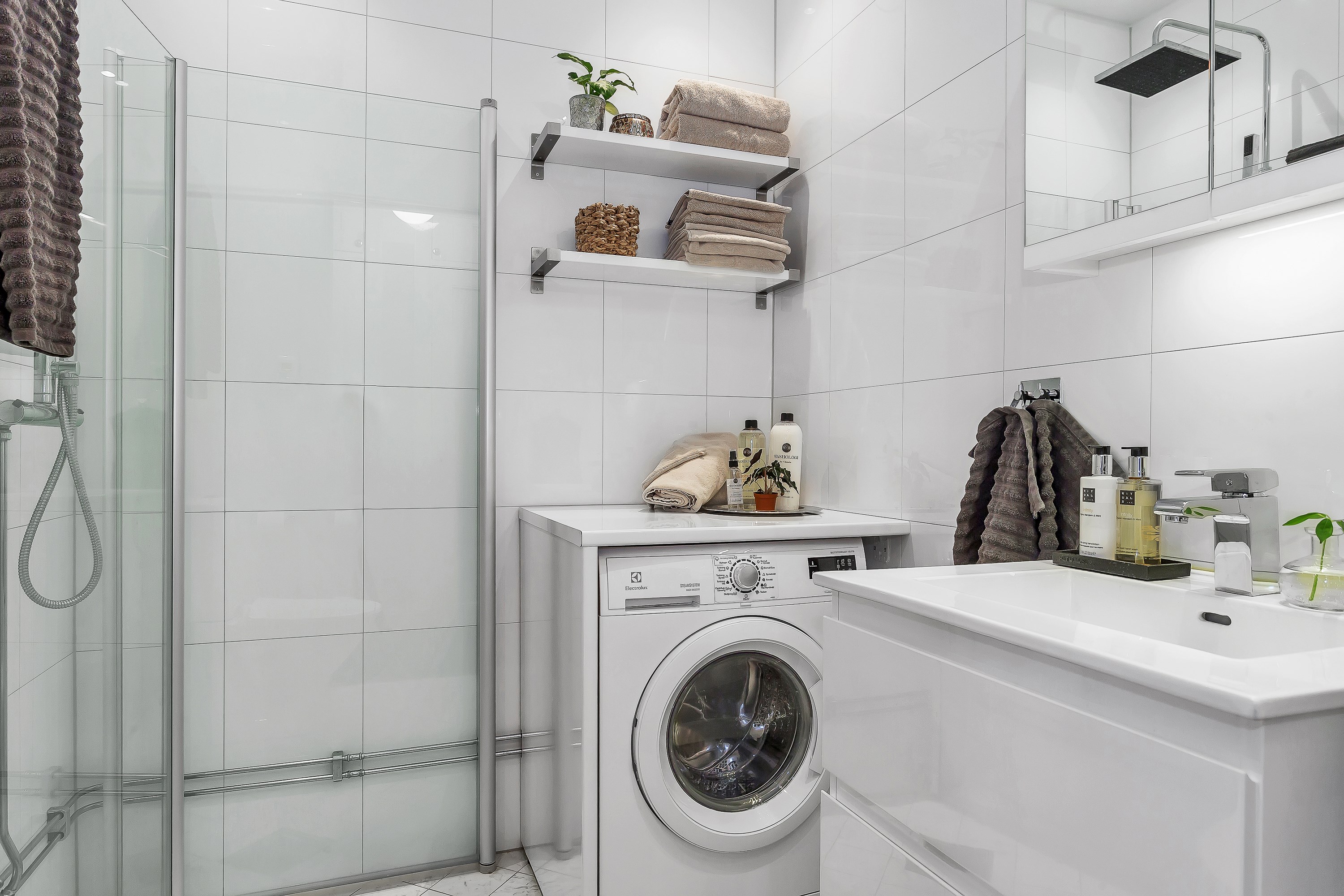 Bostadsbild från Åsgränd 4 A, Såld i Öfre Slotts, Uppsala