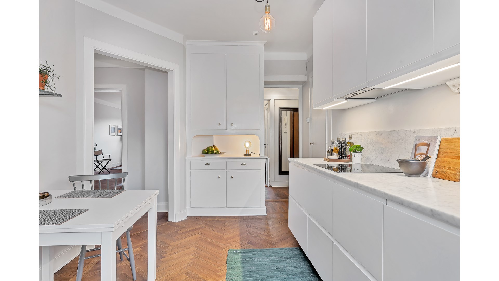 Bostadsbild från Åsgränd 4 A, Såld i Öfre Slotts, Uppsala