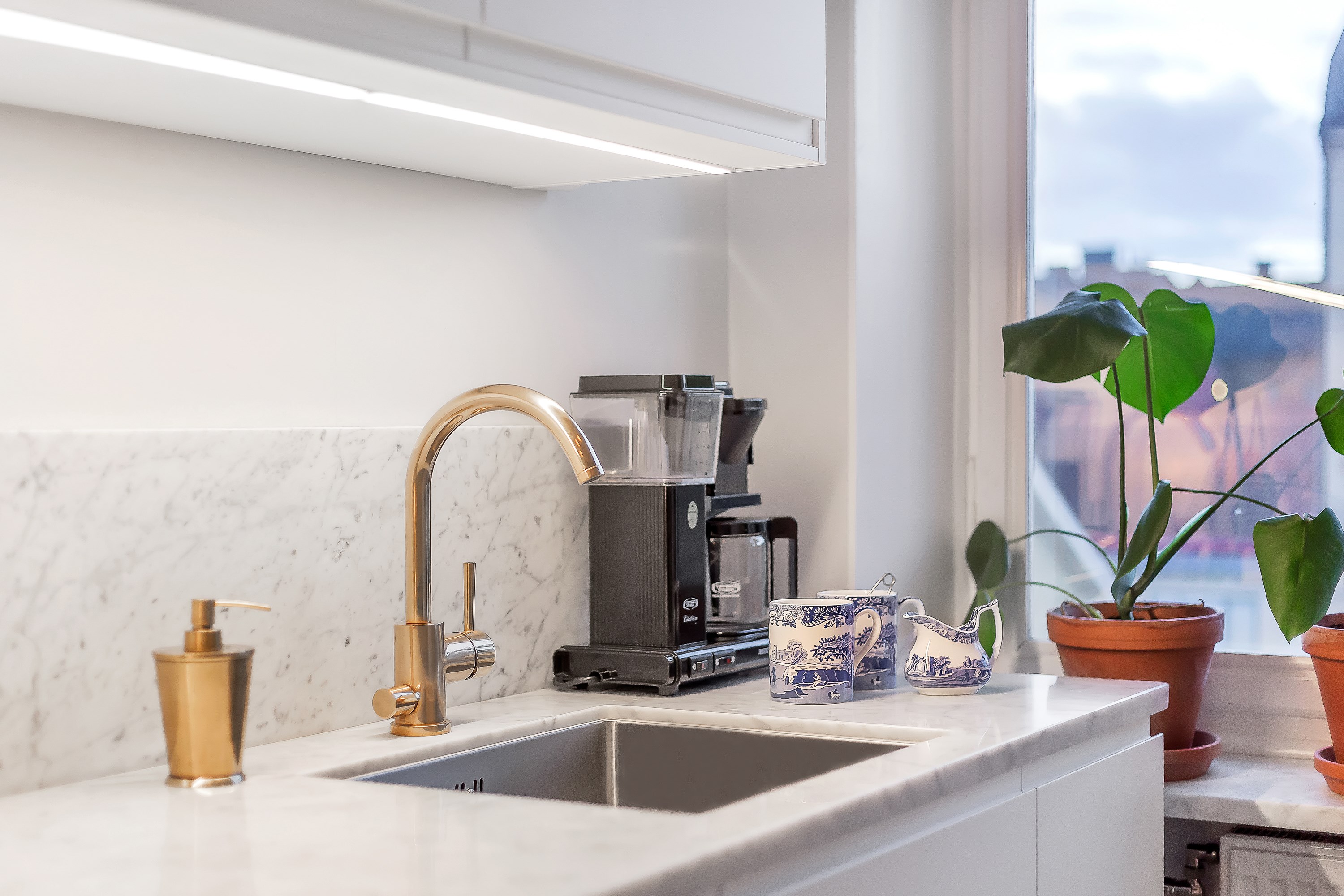 Bostadsbild från Åsgränd 4 A, Såld i Öfre Slotts, Uppsala