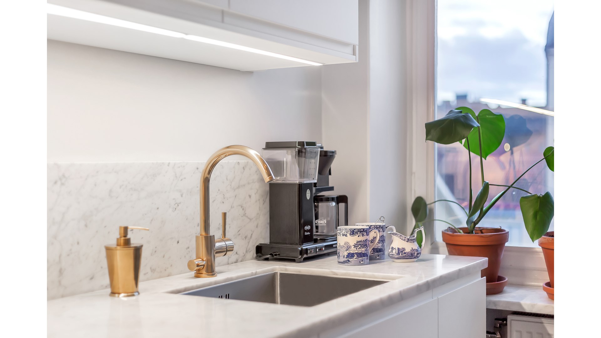 Bostadsbild från Åsgränd 4 A, Såld i Öfre Slotts, Uppsala