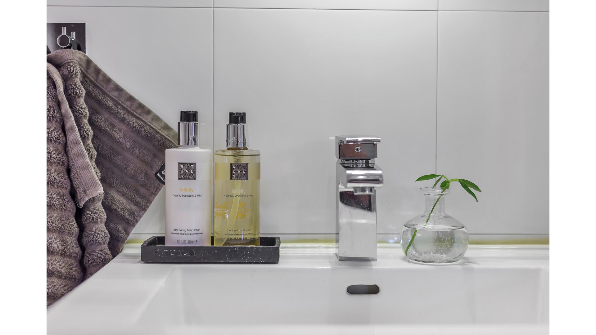 Bostadsbild från Åsgränd 4 A, Såld i Öfre Slotts, Uppsala