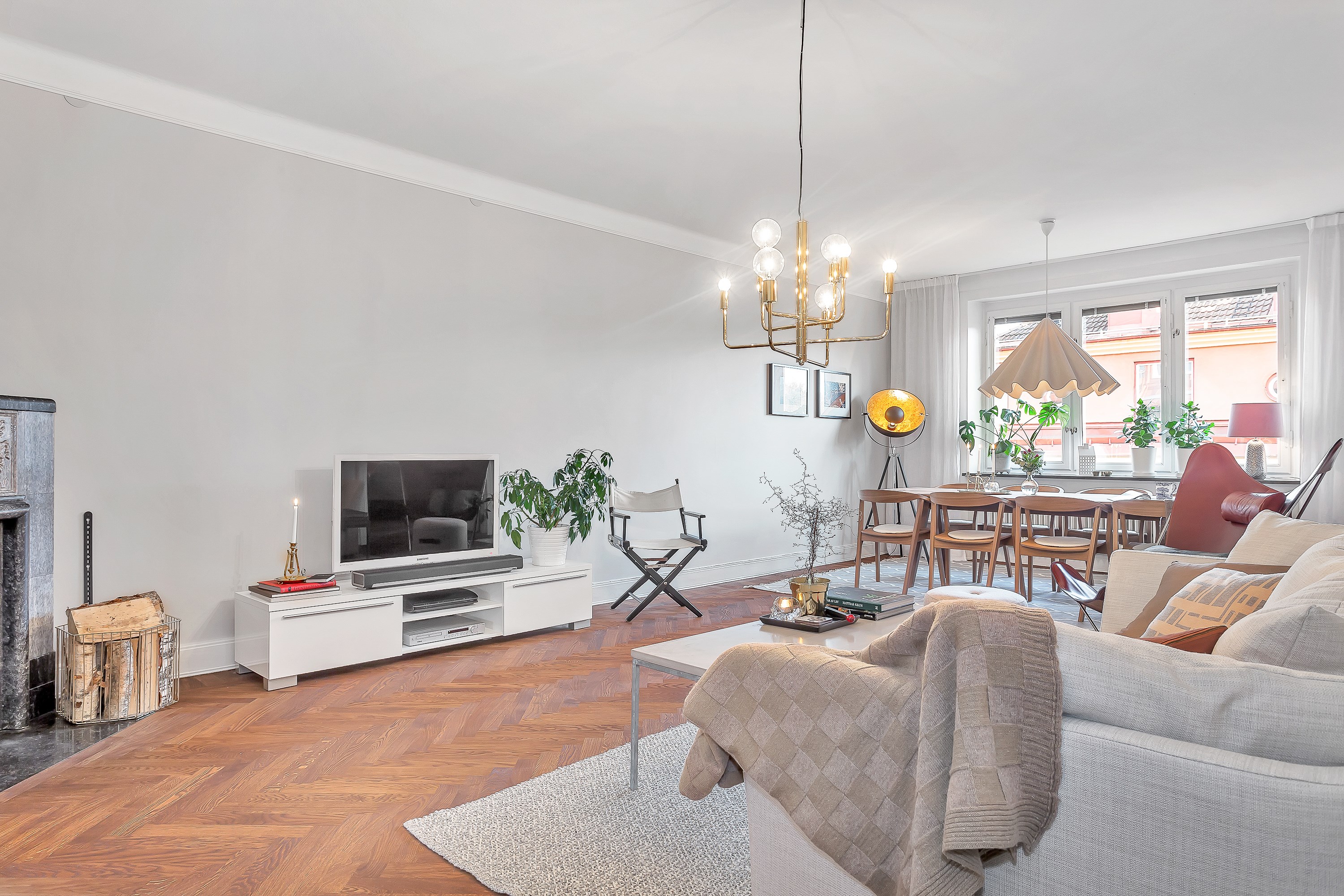 Bostadsbild från Åsgränd 4 A, Såld i Öfre Slotts, Uppsala