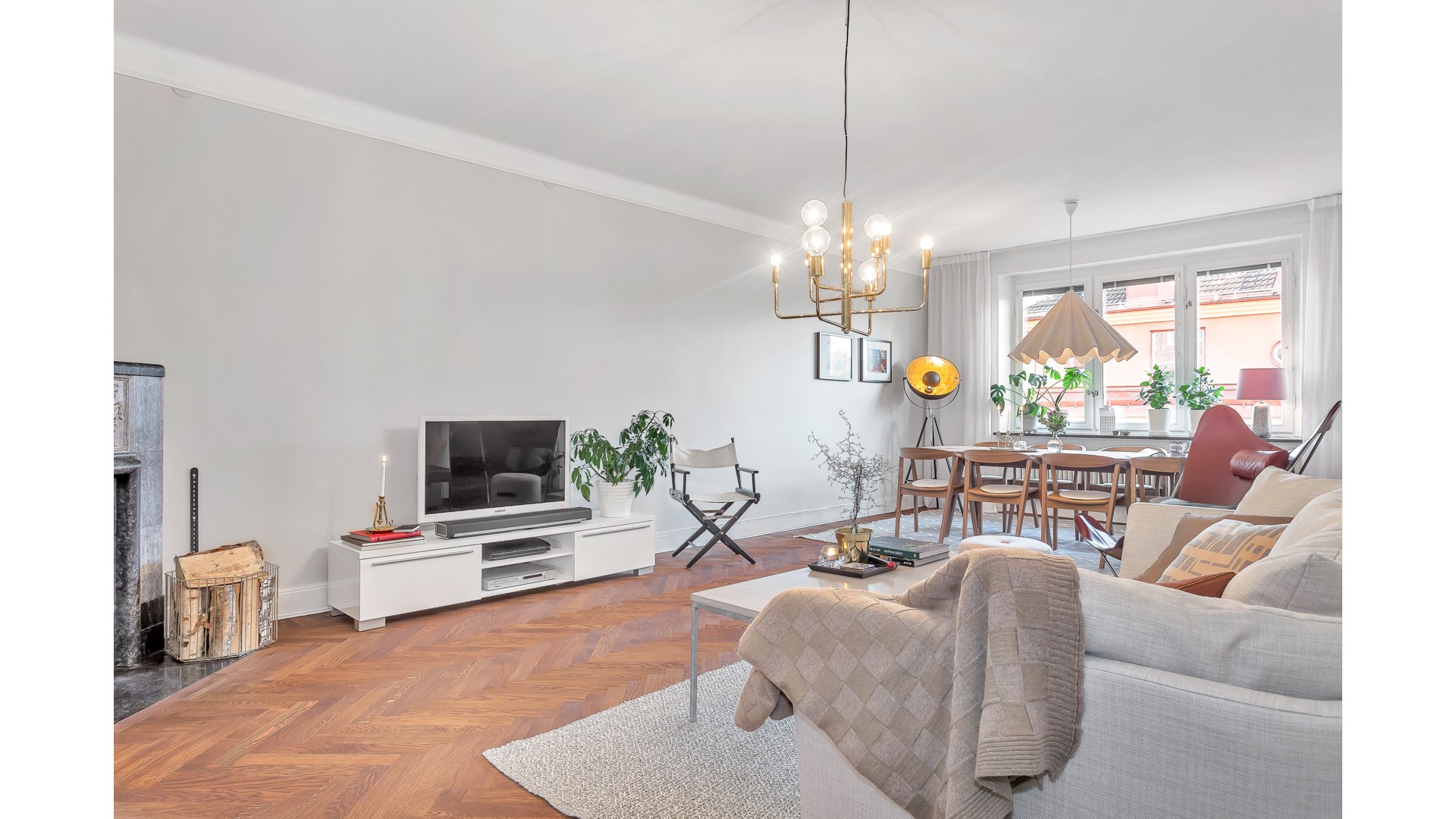 Bostadsbild från Åsgränd 4 A, Såld i Öfre Slotts, Uppsala