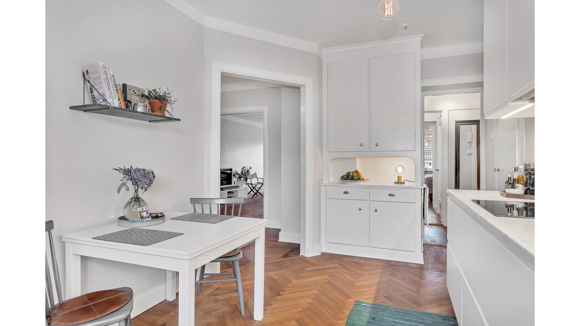 Bostadsbild från Åsgränd 4 A, Såld i Öfre Slotts, Uppsala