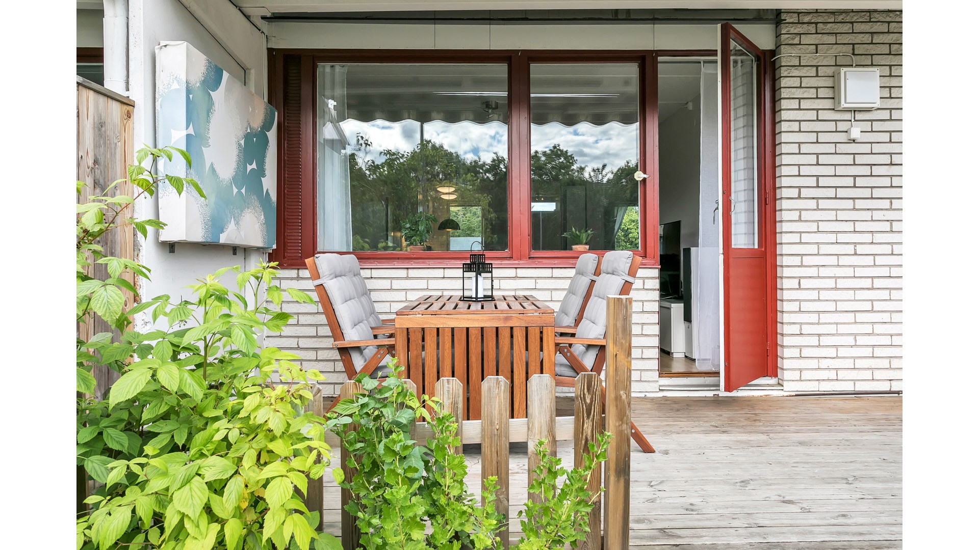 Bostadsbild från Karin Boyegatan 8 B, Såld i Löten, Uppsala