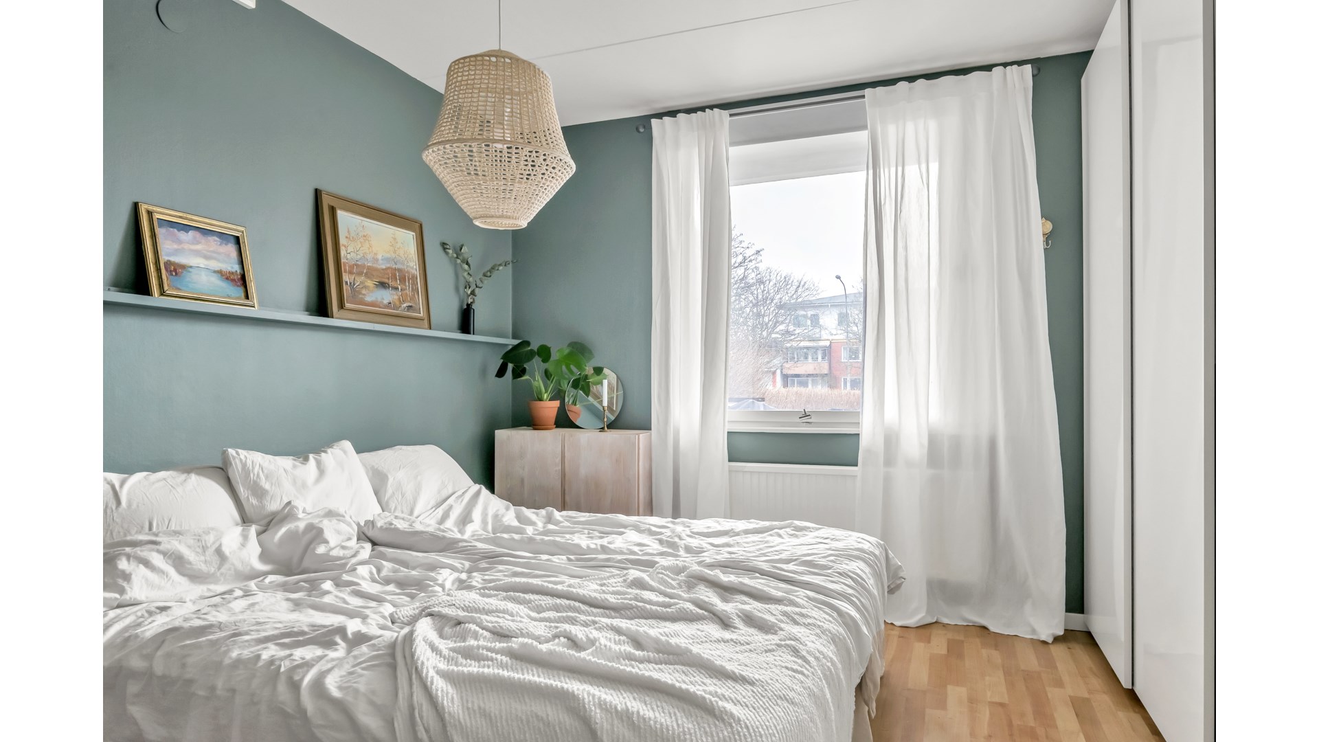 Bostadsbild från Karin Boyegatan 8 B, Såld i Löten, Uppsala