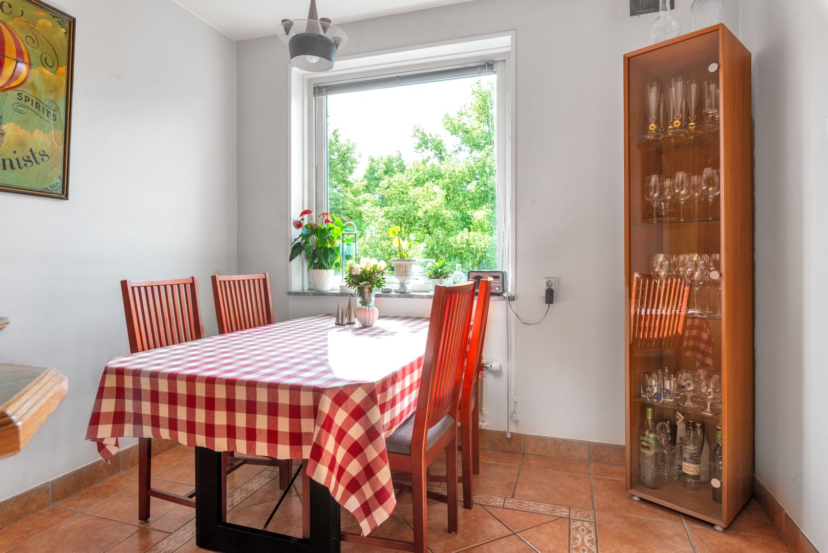 Bostadsbild från Luthagsesplanaden 12 B, Såld i Luthagen, Uppsala