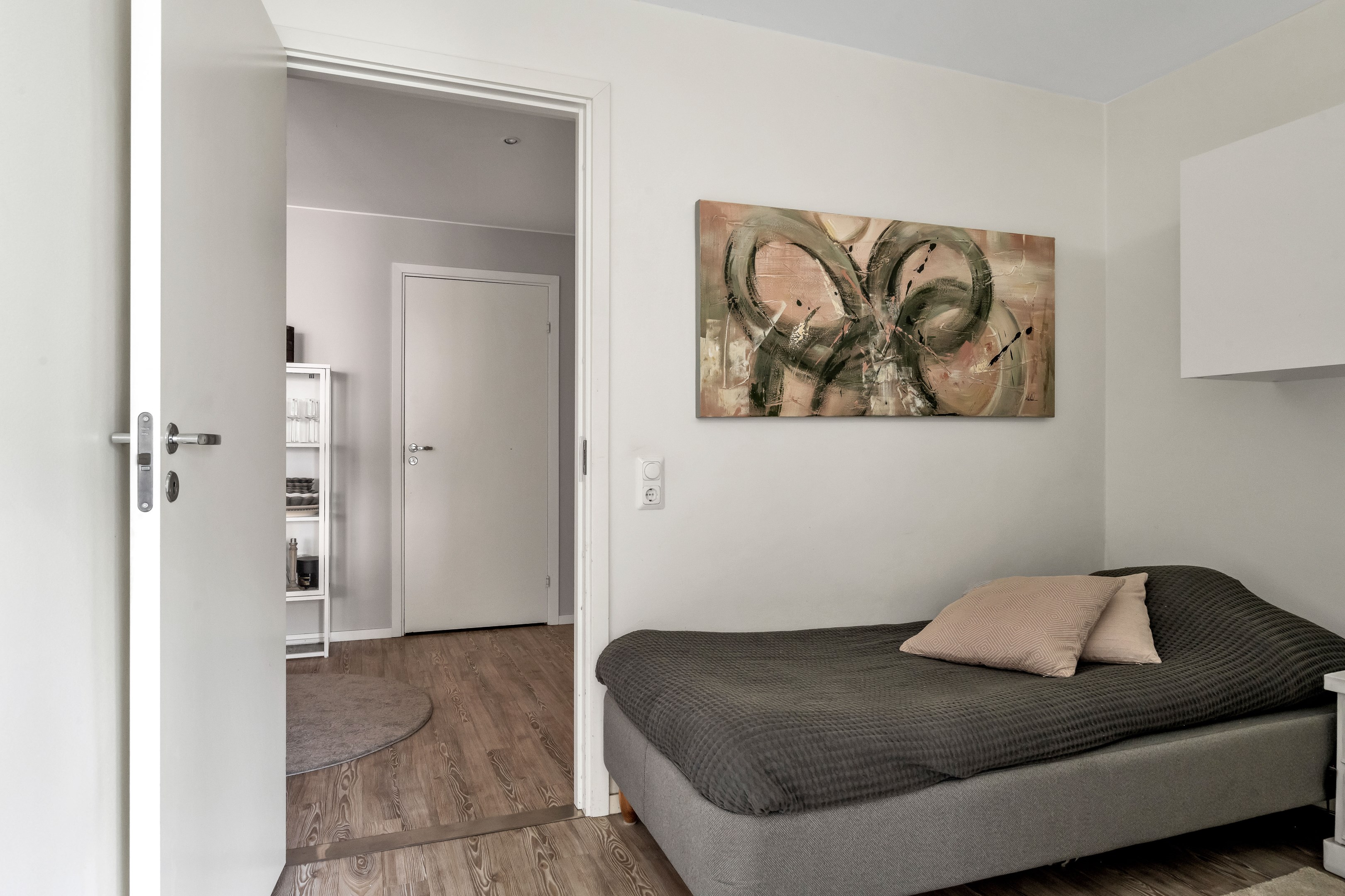 Bostadsbild från Swedenborgsgatan 61 B, Såld i Svartbäcken, Uppsala