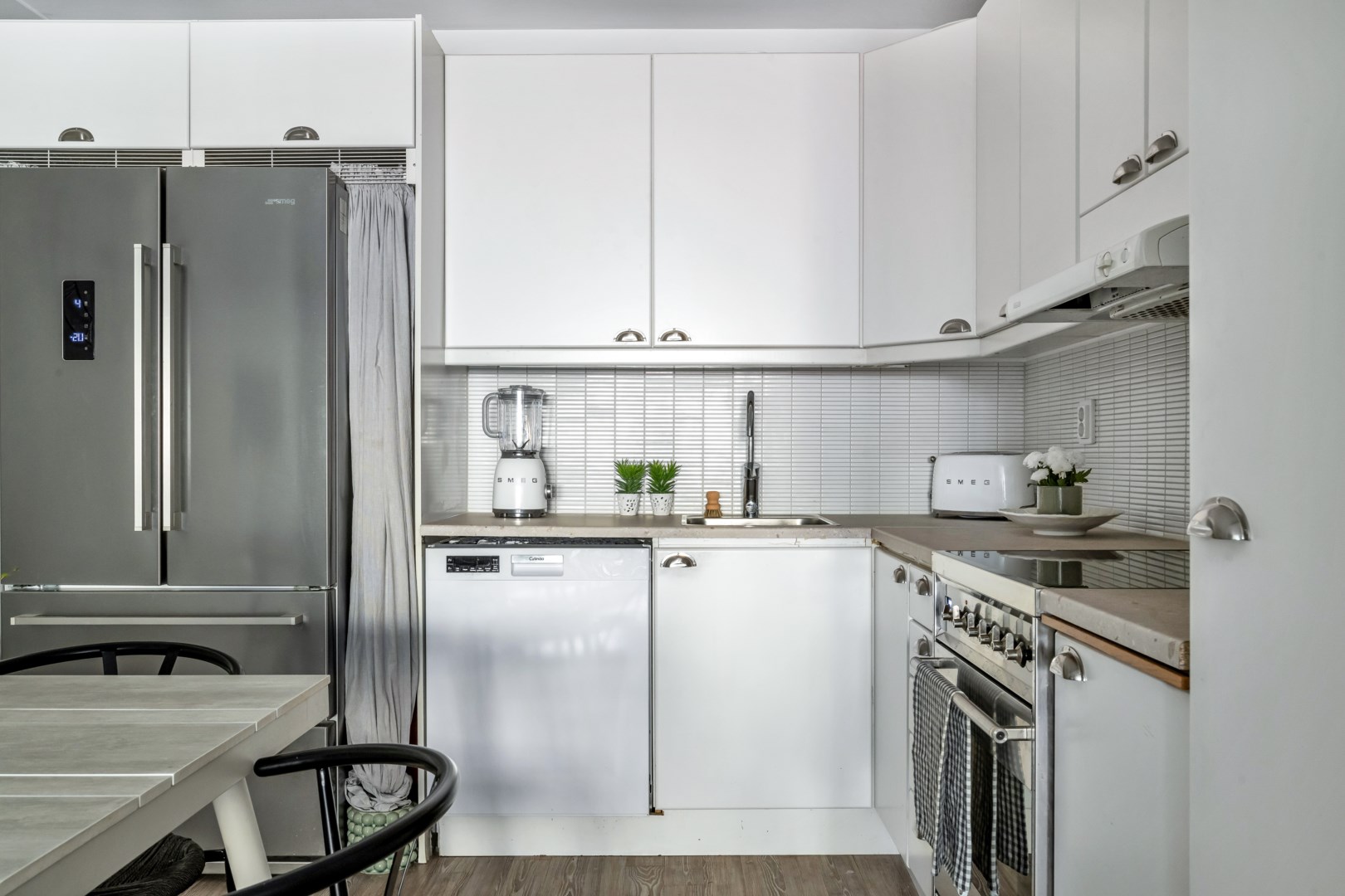 Bostadsbild från Swedenborgsgatan 61 B, Såld i Svartbäcken, Uppsala