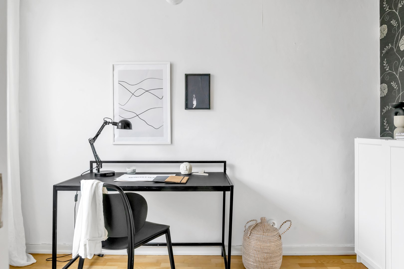 Bostadsbild från Gropgränd 3, Såld i Öfre Slotts, Uppsala