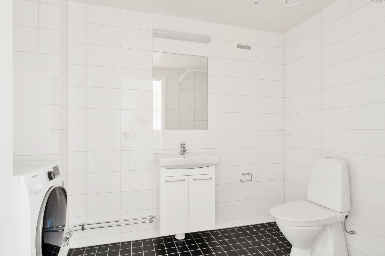 Bostadsbild från Rosendalsvägen 12, Såld i Rosendal, Uppsala