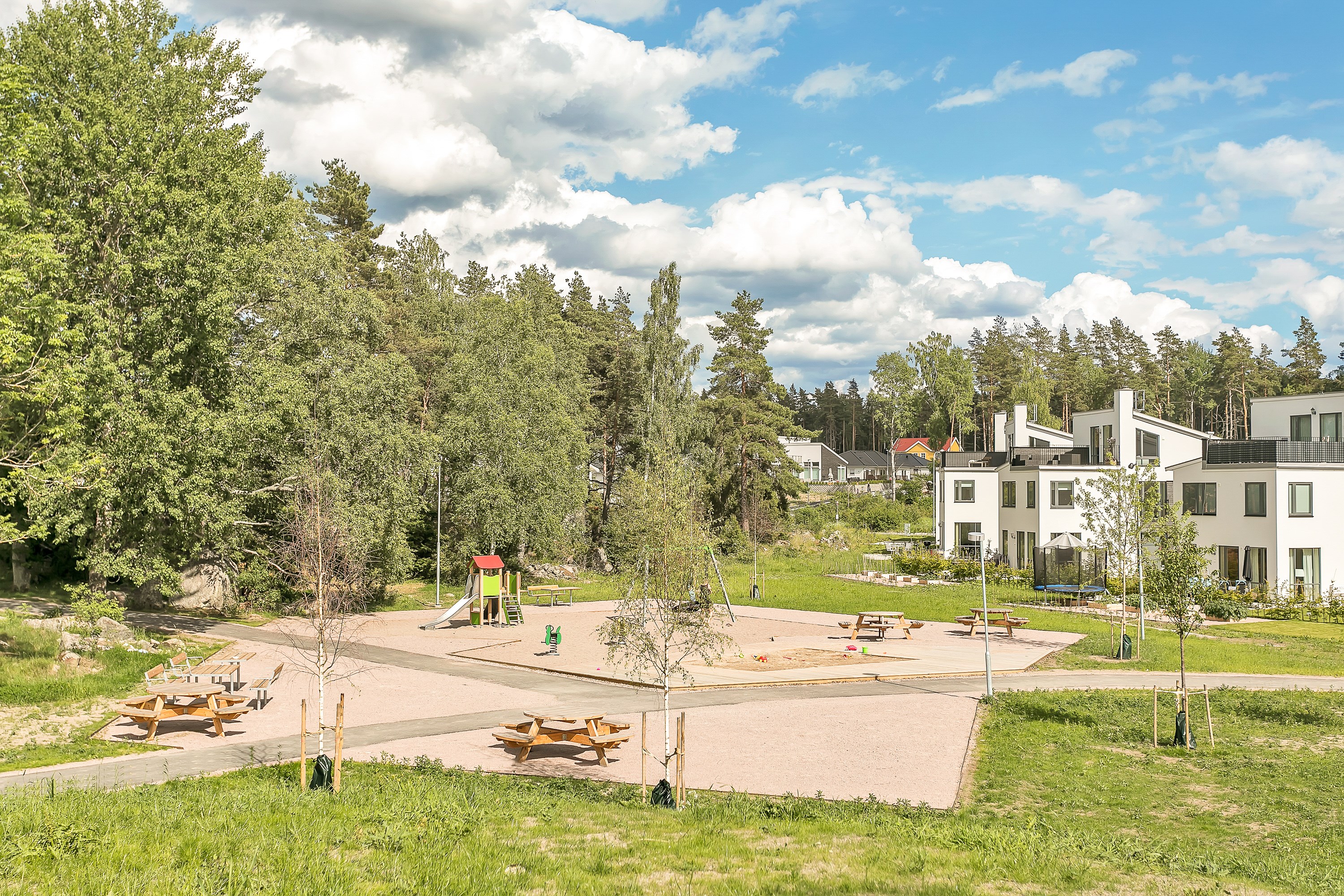 Bostadsbild från Storstensvägen 101, Såld i Lindbacken, Uppsala