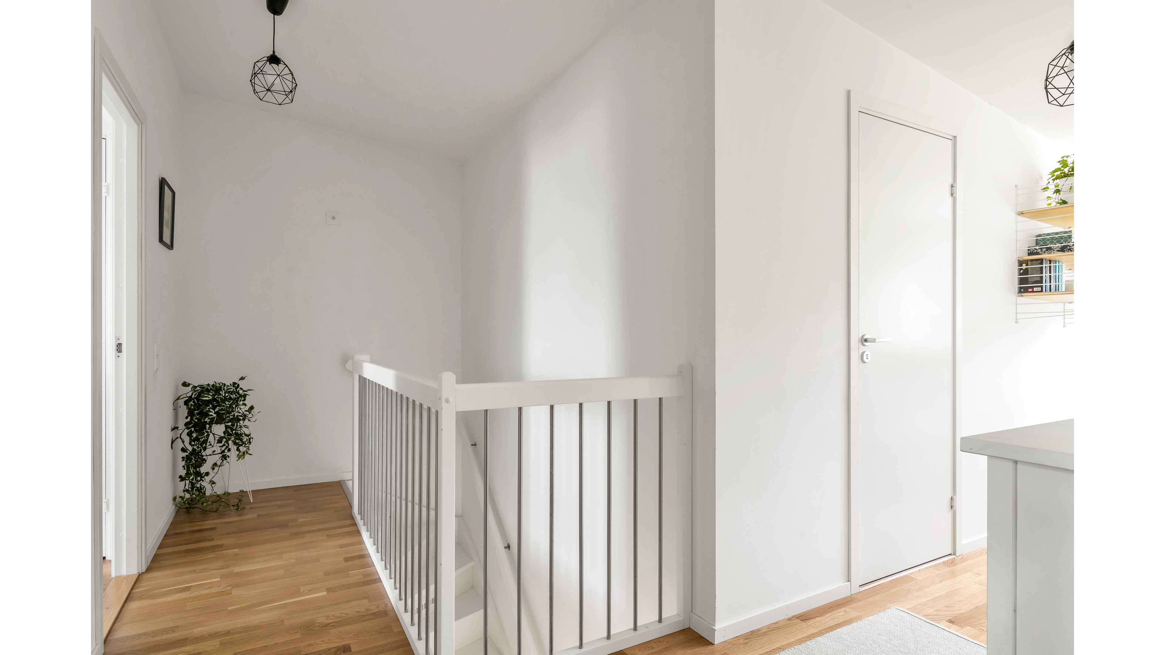 Bostadsbild från Storstensvägen 101, Såld i Lindbacken, Uppsala