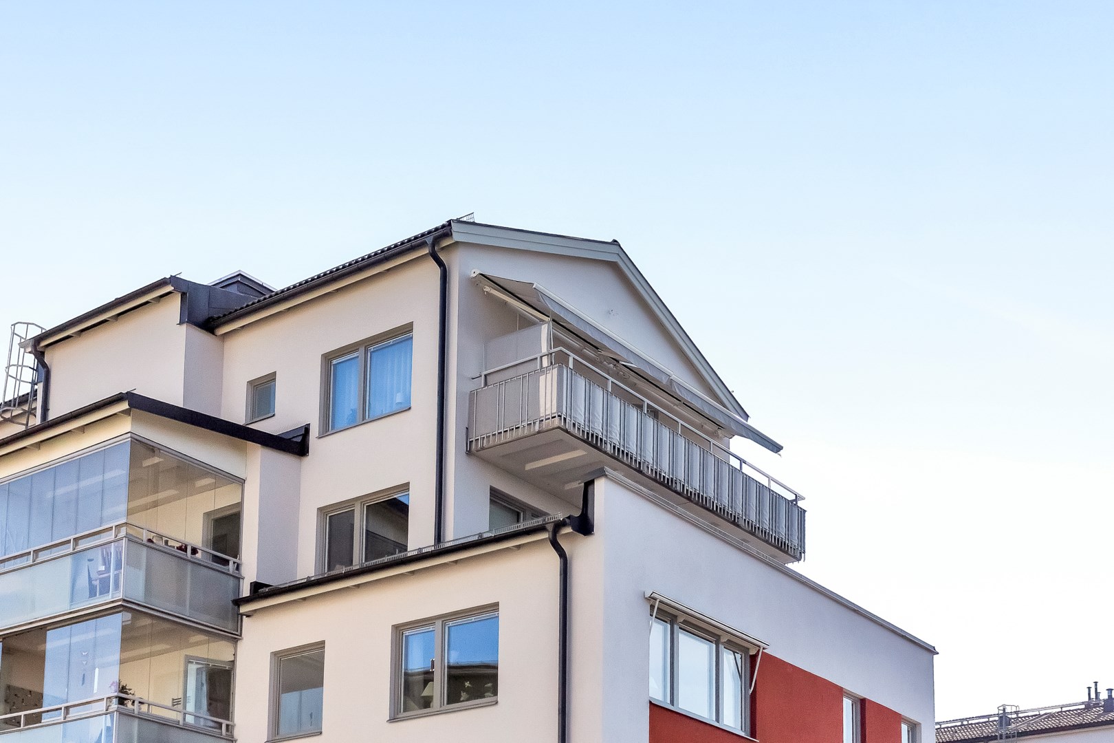 Bostadsbild från Råbyvägen 48, Såld i Kapellgärdet, Uppsala