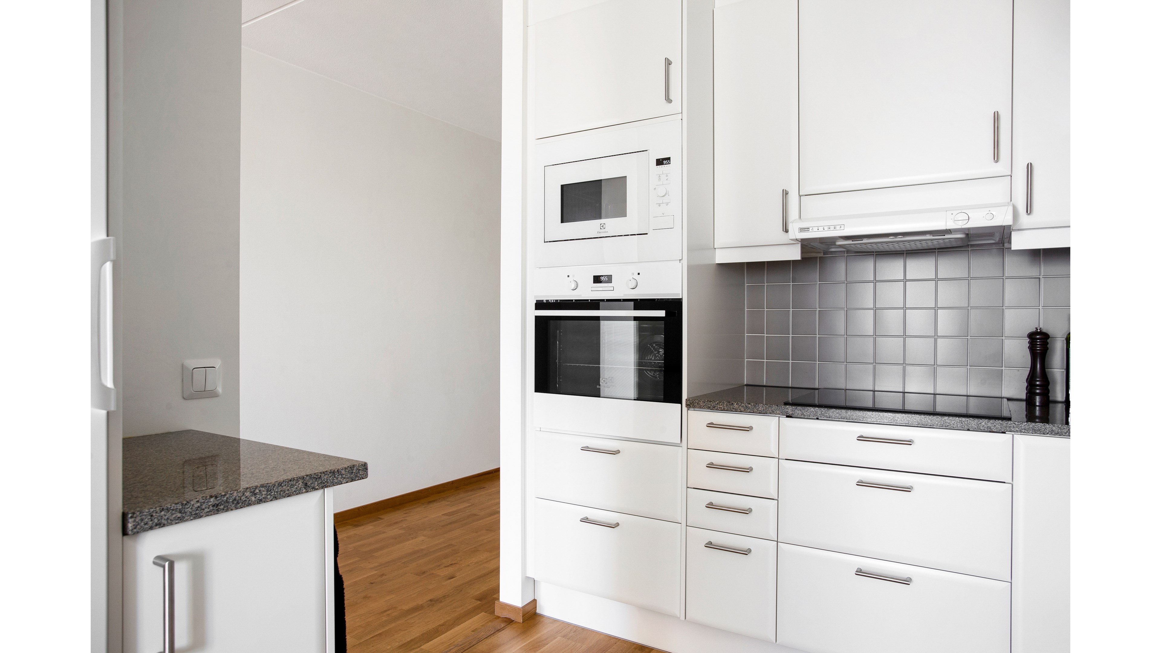 Bostadsbild från Råbyvägen 48, Såld i Kapellgärdet, Uppsala