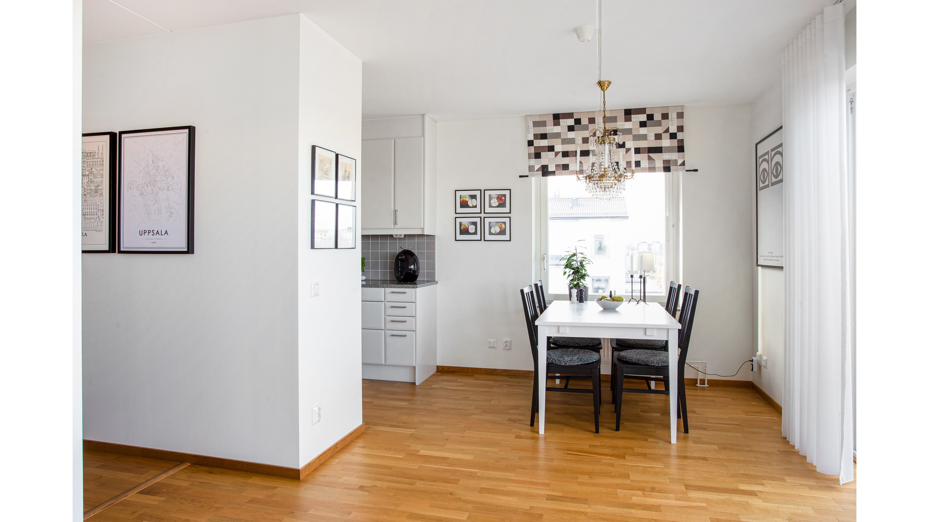 Bostadsbild från Råbyvägen 48, Såld i Kapellgärdet, Uppsala