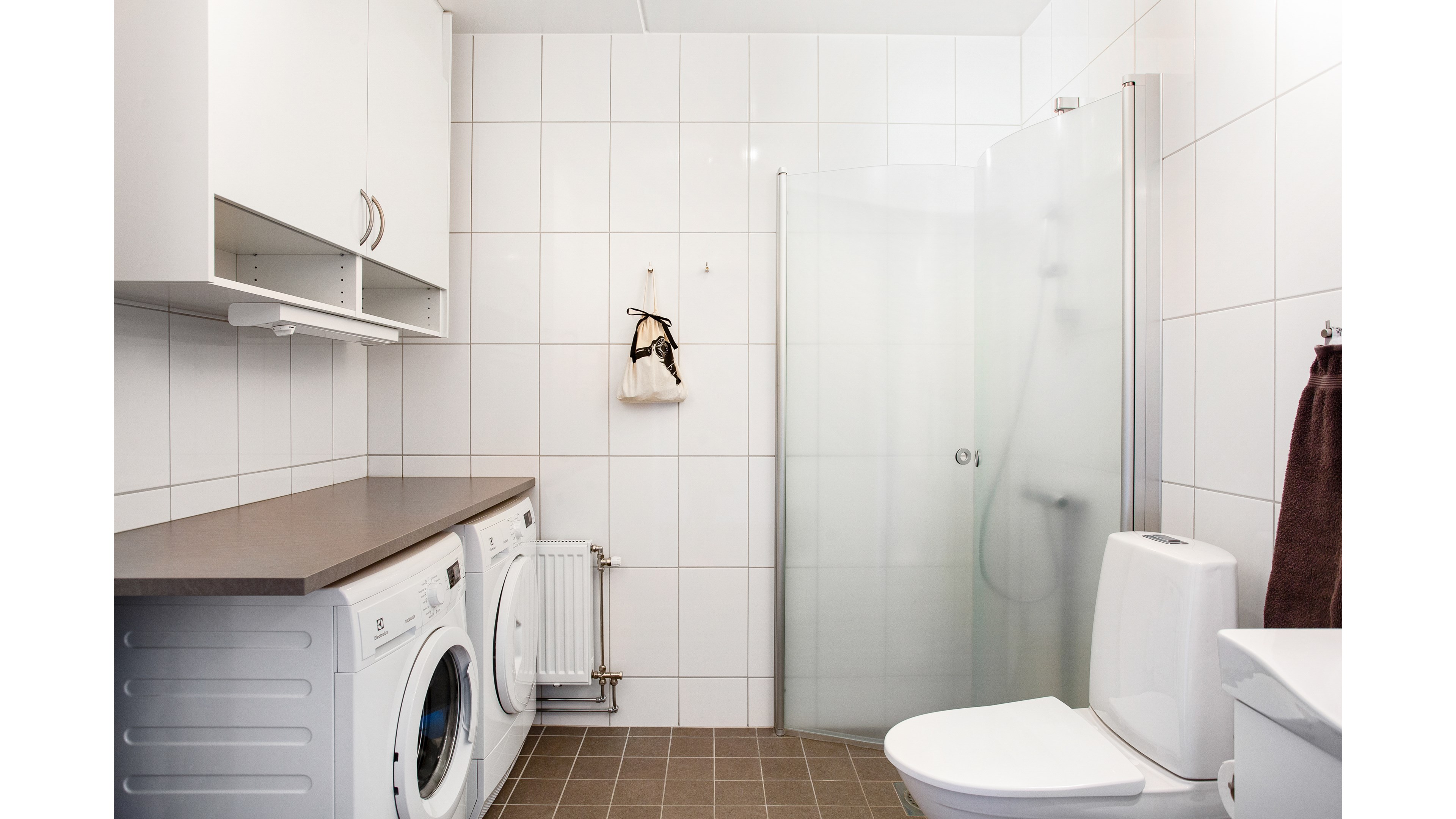 Bostadsbild från Råbyvägen 48, Såld i Kapellgärdet, Uppsala