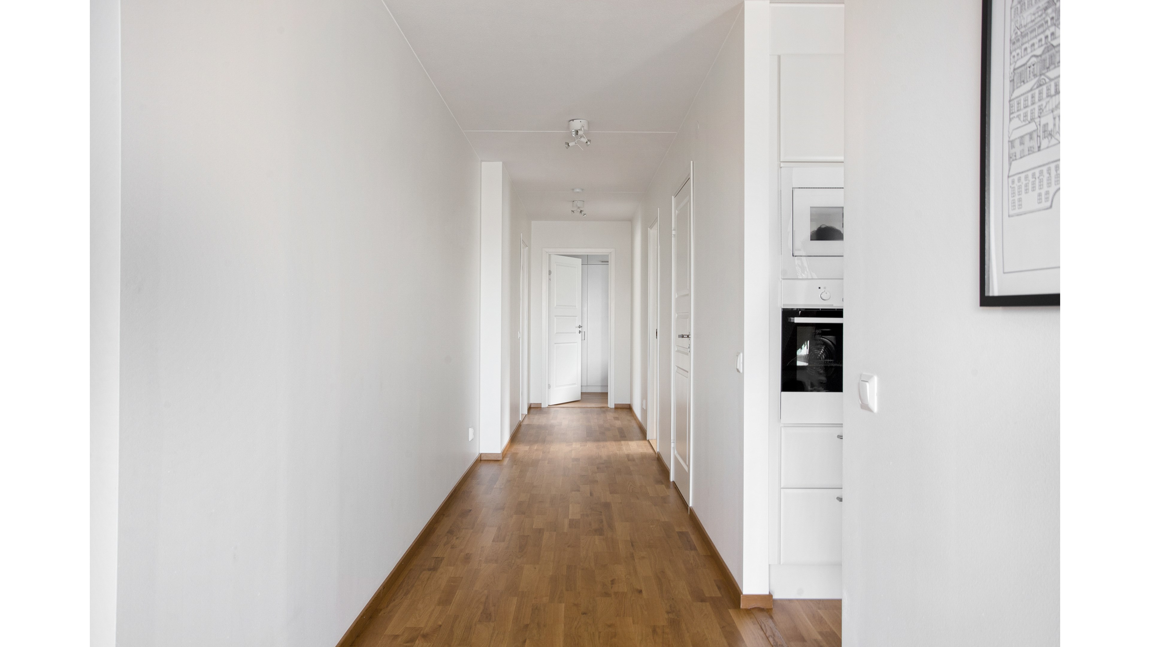 Bostadsbild från Råbyvägen 48, Såld i Kapellgärdet, Uppsala