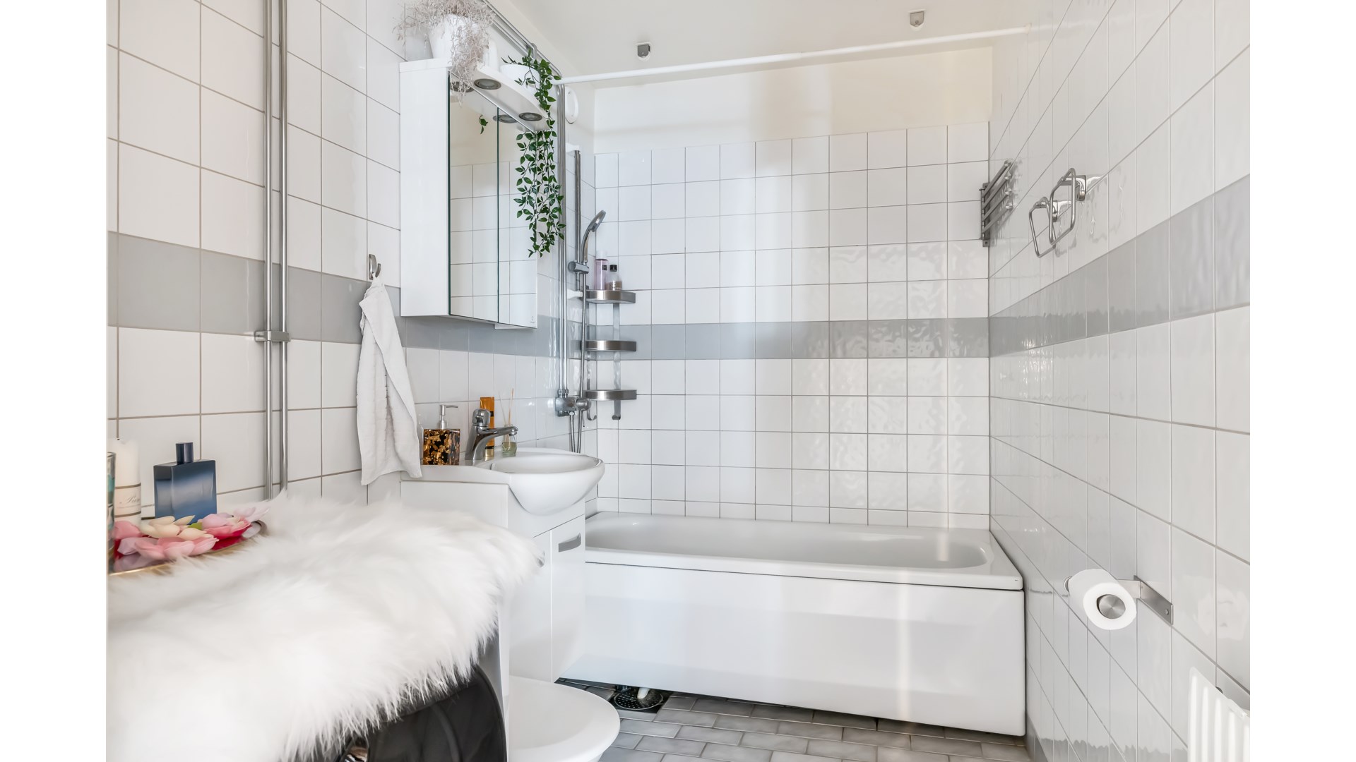 Bostadsbild från Idrottsgatan 17, Såld i Svartbäcken, Uppsala