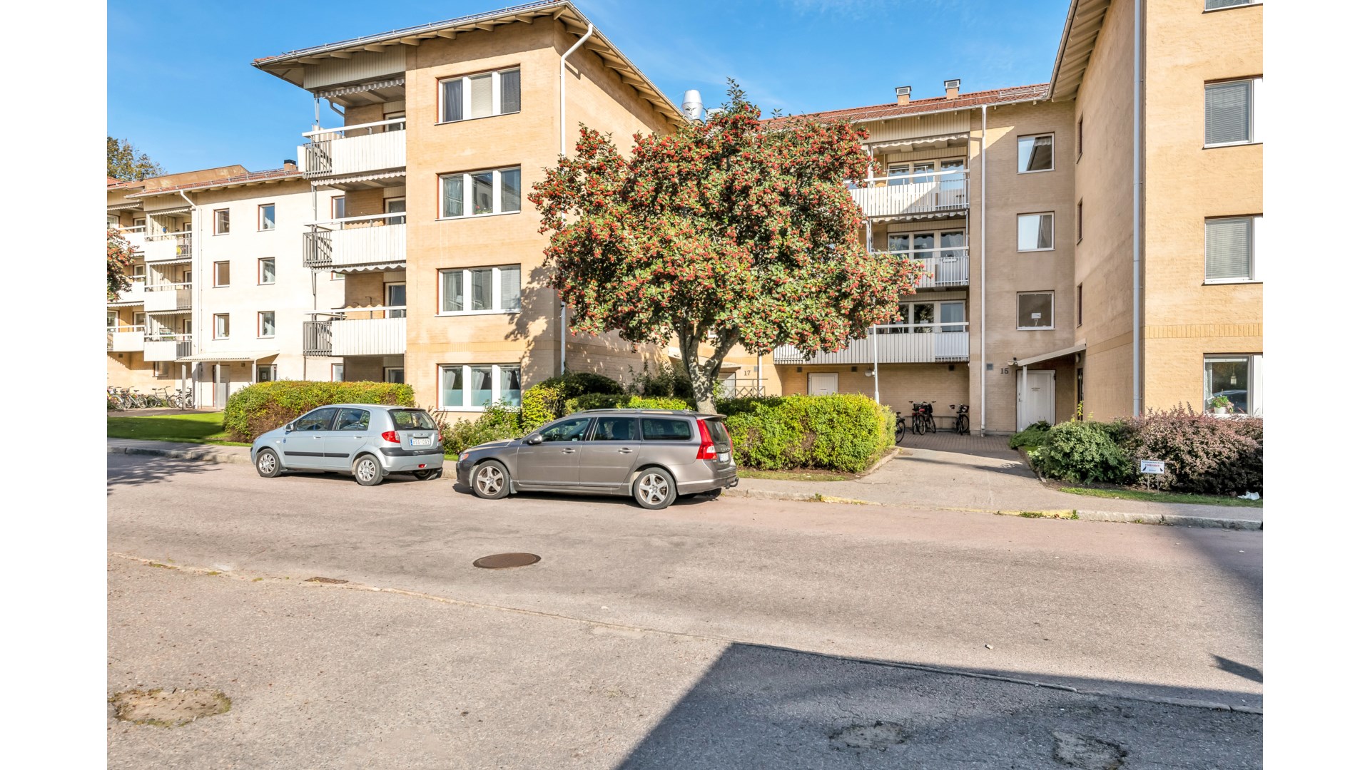 Bostadsbild från Idrottsgatan 17, Såld i Svartbäcken, Uppsala