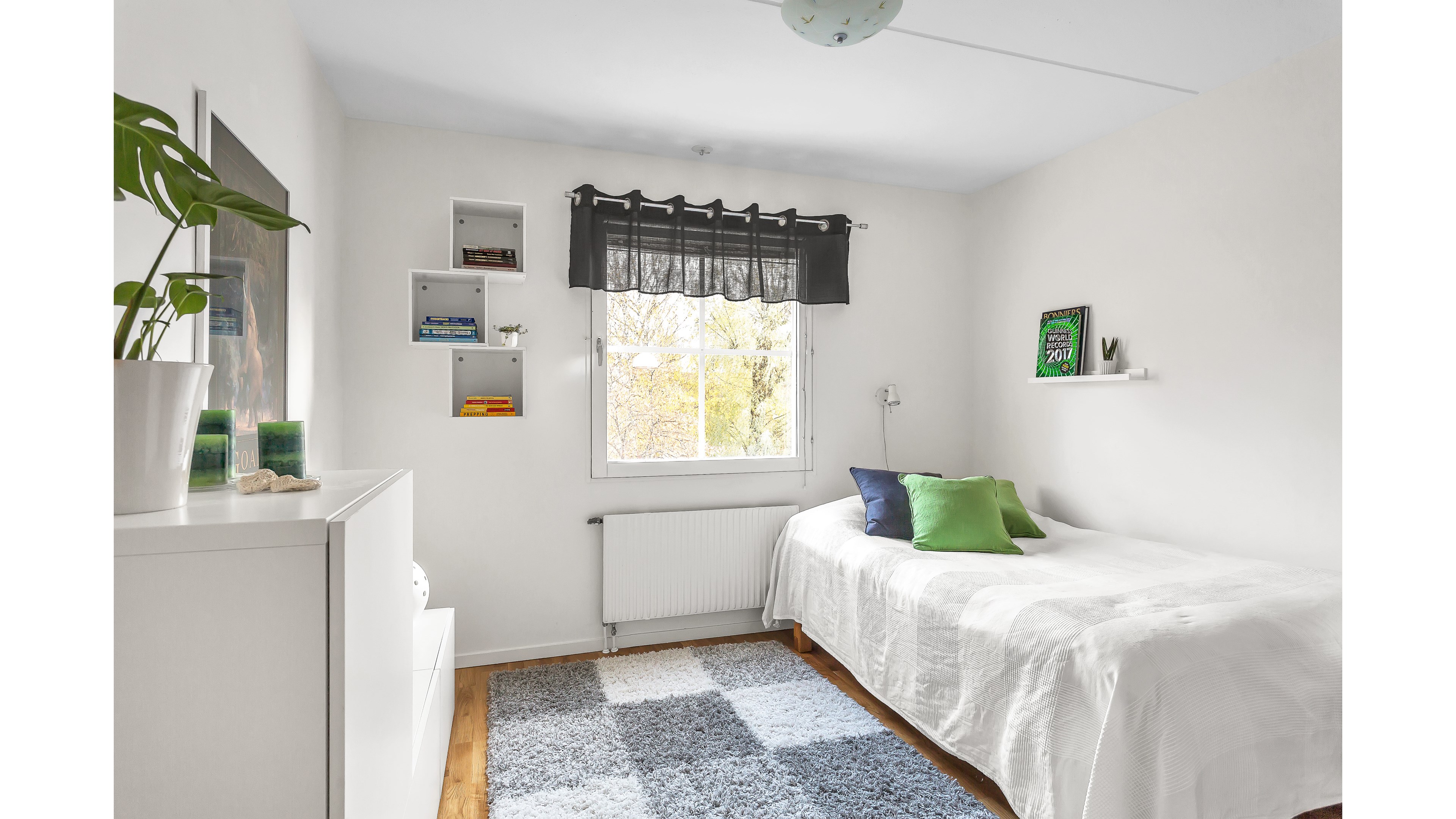 Bostadsbild från Idrottsgatan 21, Såld i Svartbäcken, Uppsala