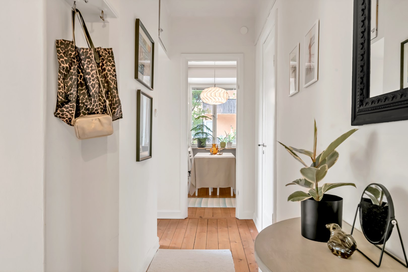 Bostadsbild från Gluntens gränd 4 B, Såld i Luthagen, Uppsala