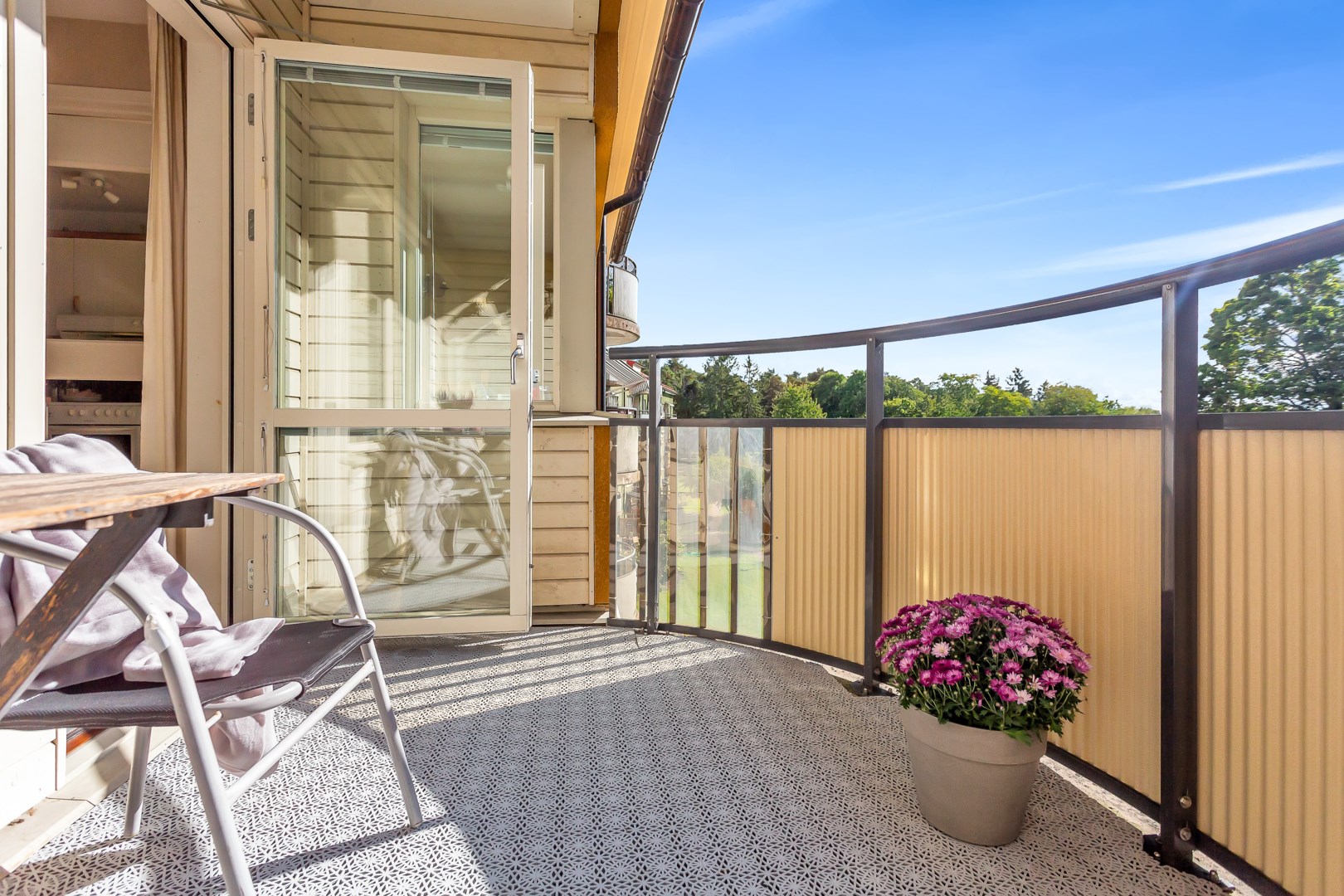 Bostadsbild från Svartbäcksgatan 106D, Såld i Svartbäcken, Uppsala