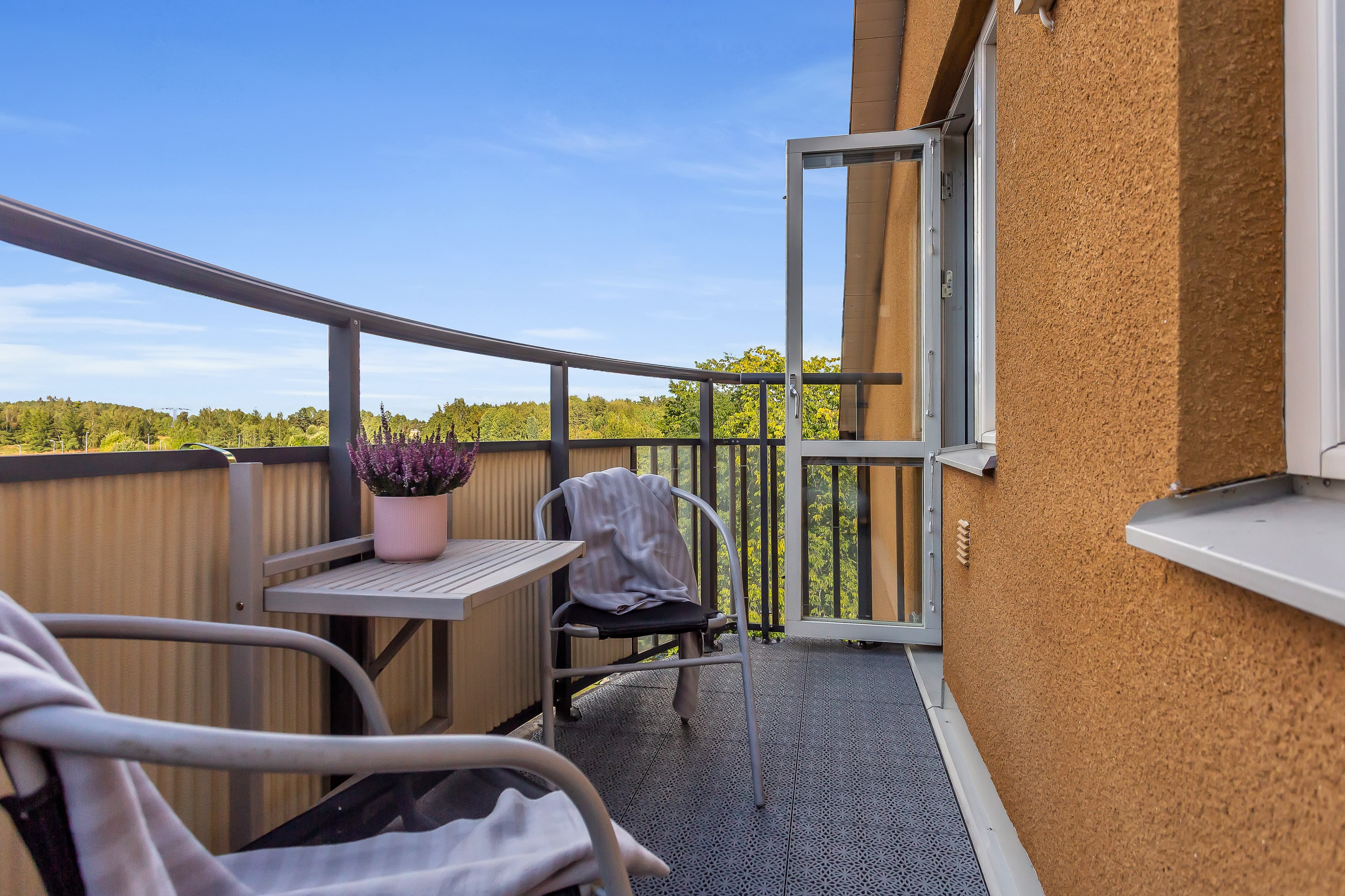 Bostadsbild från Svartbäcksgatan 106D, Såld i Svartbäcken, Uppsala