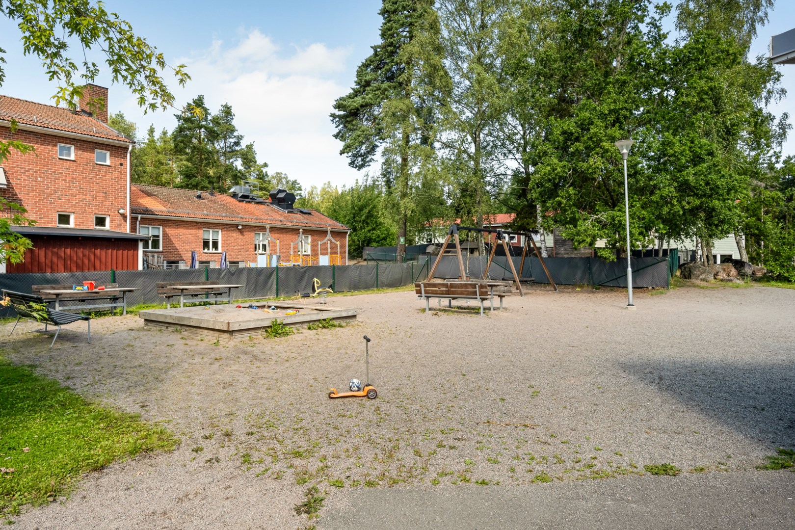 Bostadsbild från Varggropsvägen 44, Till salu i Björklinge, Uppsala