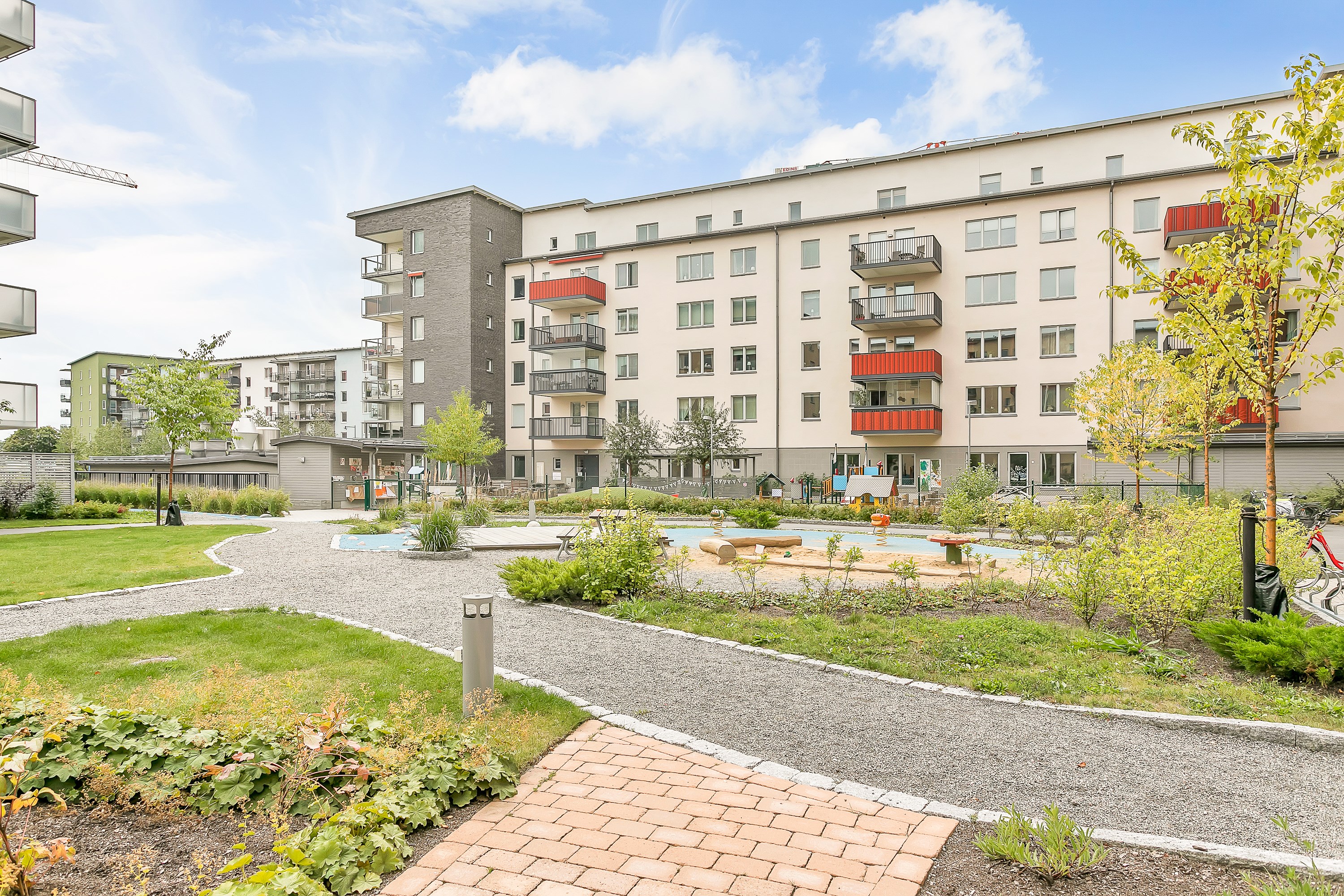 Bostadsbild från Tullgarnsgatan 20, Såld i Kungsängen, Uppsala