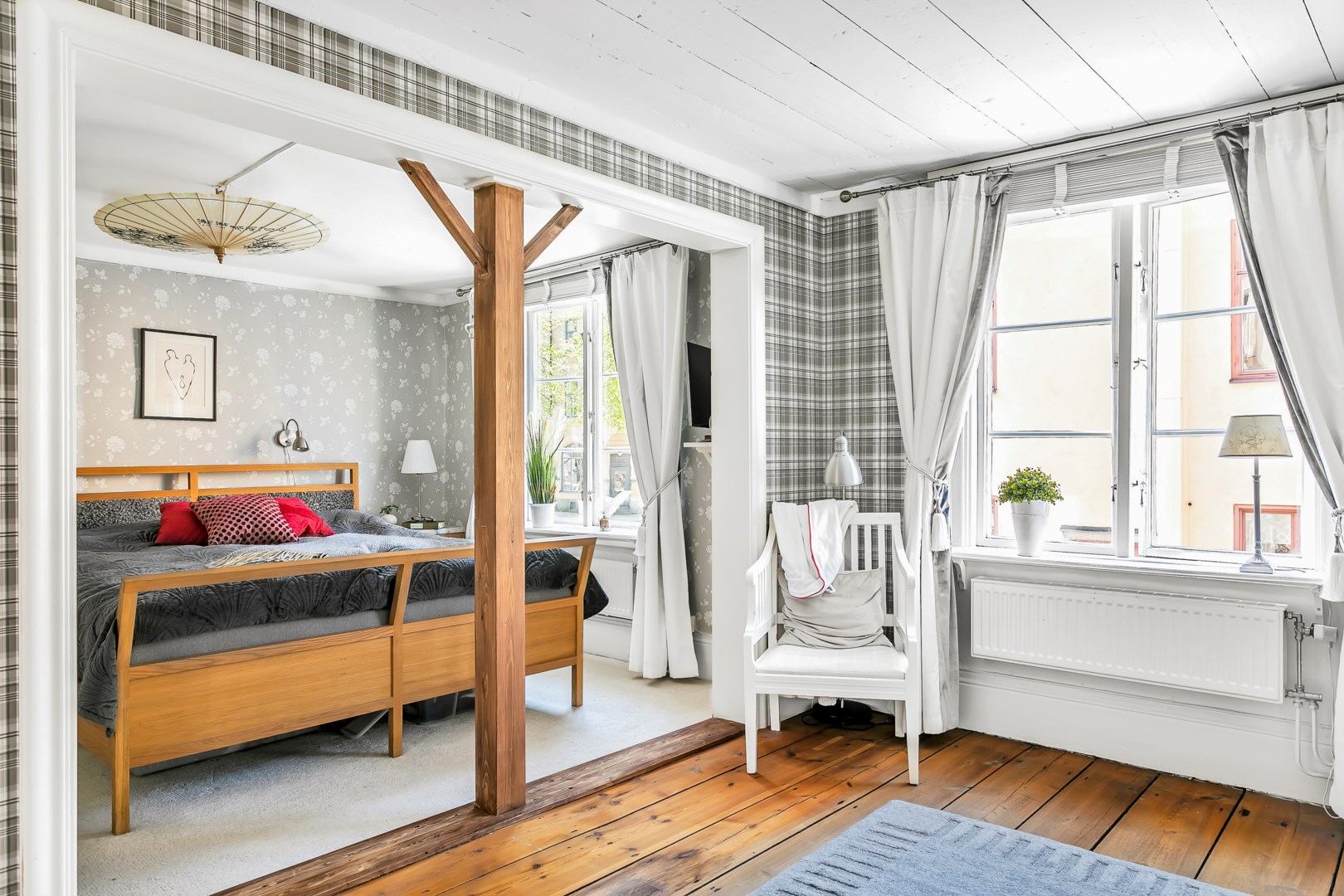 Bostadsbild från Övre Slottsgatan 9B, Såld i Öfre Slotts, Uppsala