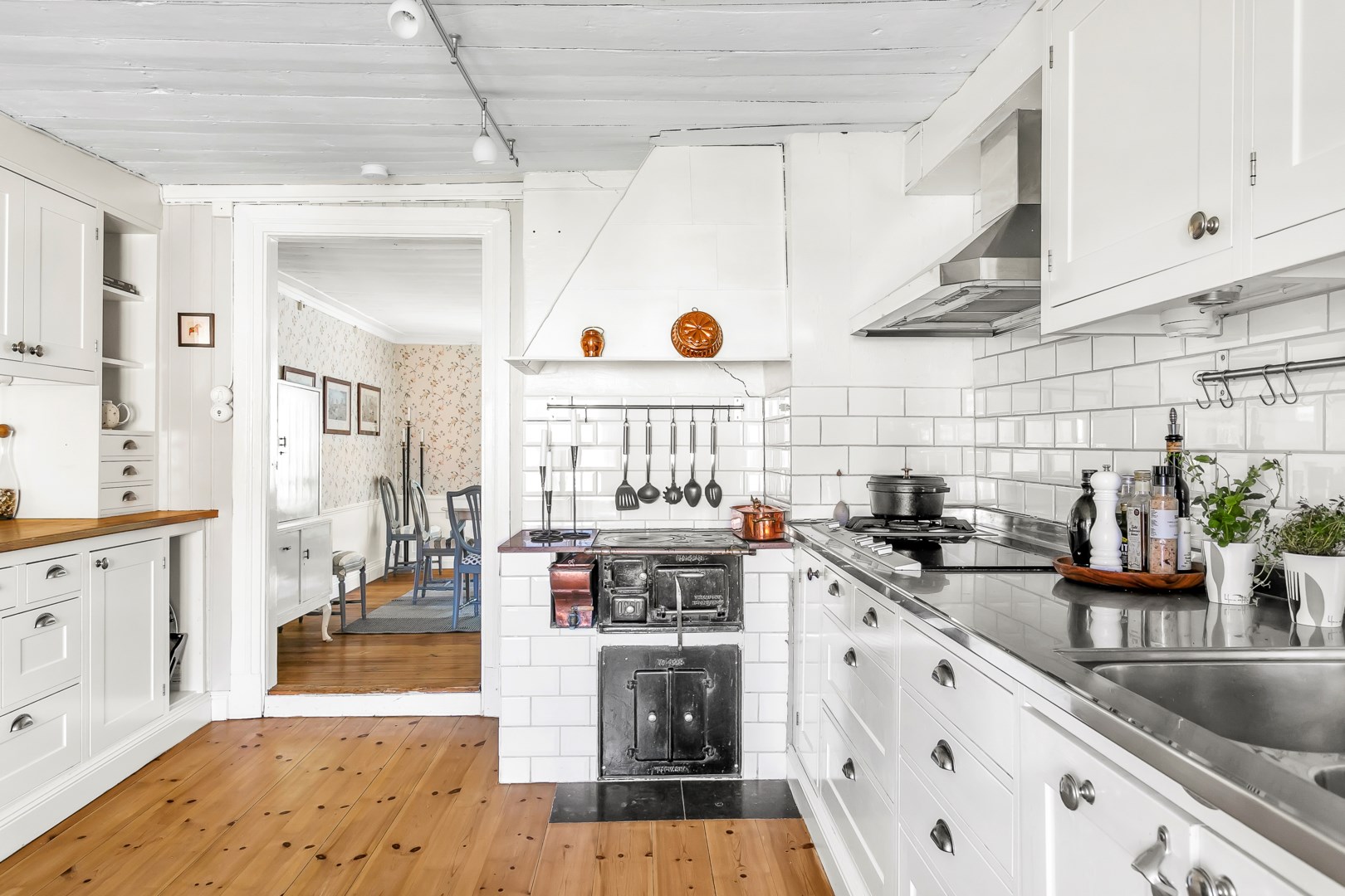 Bostadsbild från Övre Slottsgatan 9B, Såld i Öfre Slotts, Uppsala