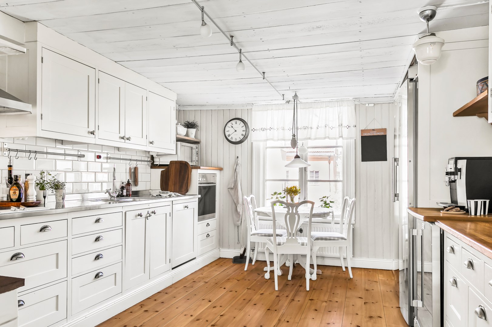 Bostadsbild från Övre Slottsgatan 9B, Såld i Öfre Slotts, Uppsala