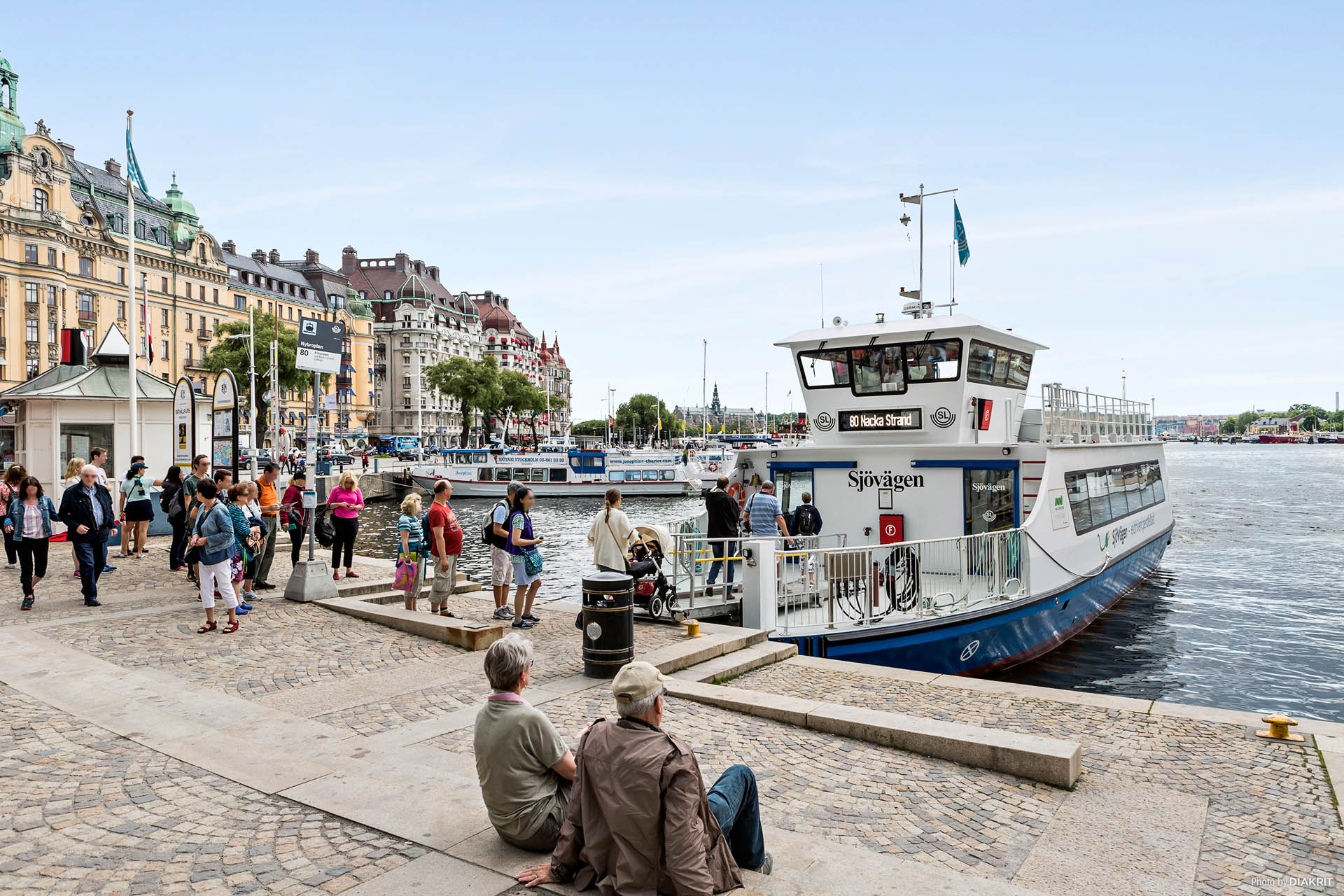 Bostadsbild från Artillerigatan 36, 4tr, Såld i Östermalm, Stockholm