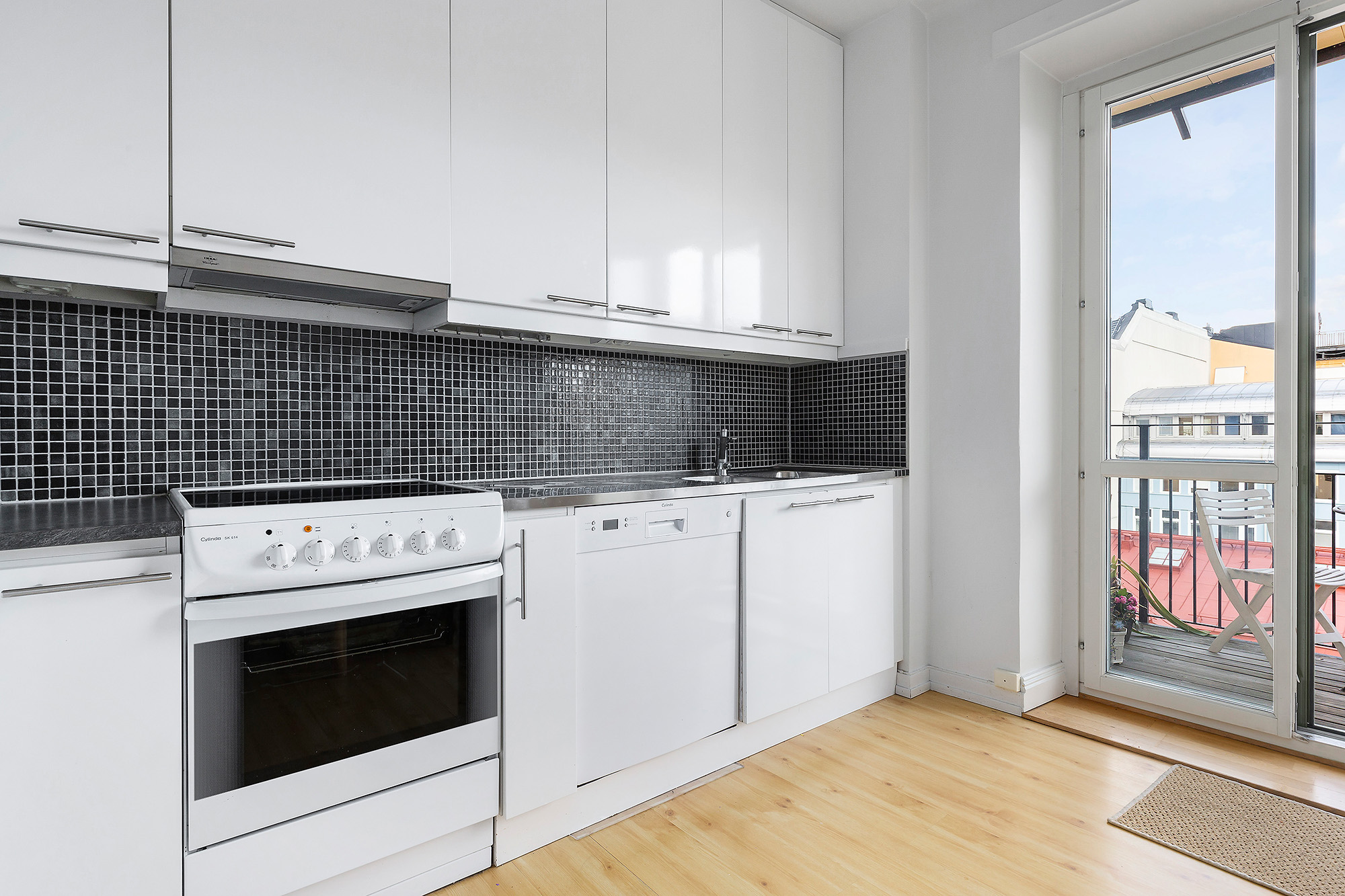 Bostadsbild från Artillerigatan 36, 4tr, Såld i Östermalm, Stockholm