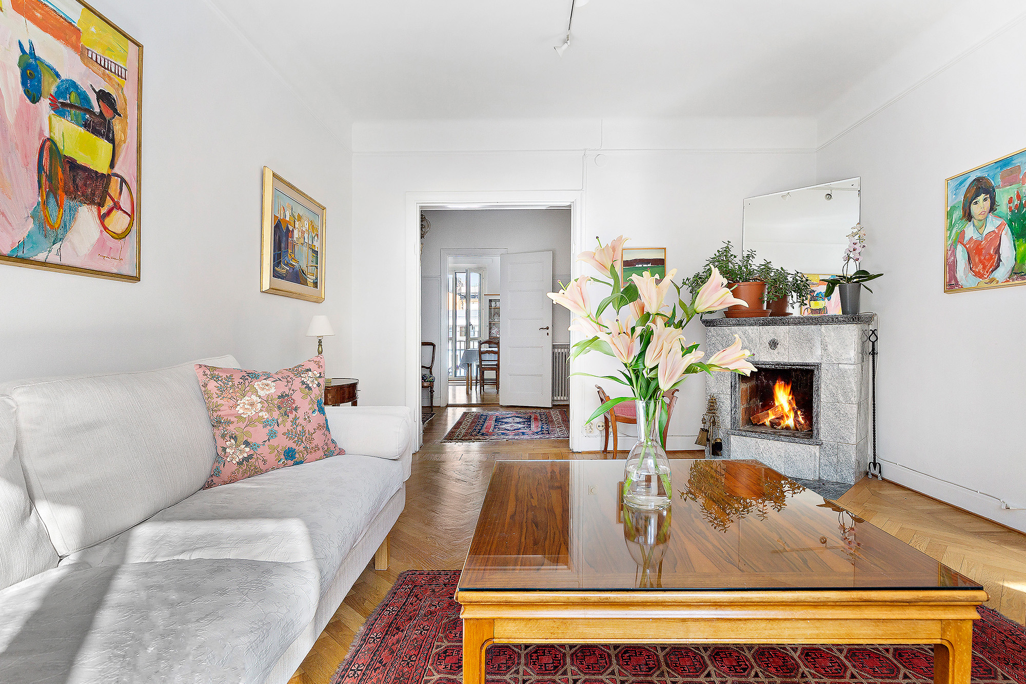 Bostadsbild från Artillerigatan 36, 4tr, Såld i Östermalm, Stockholm