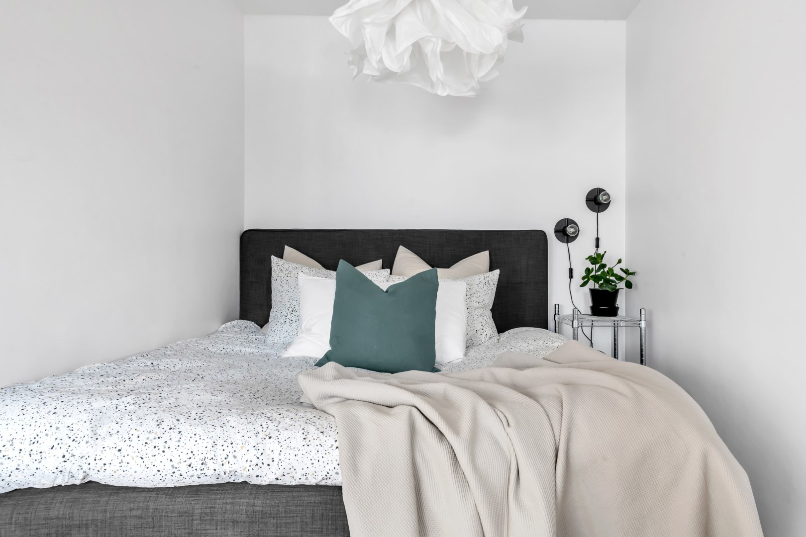 Bostadsbild från Ljusbärargatan 7, Såld i Kapellgärdet, Uppsala