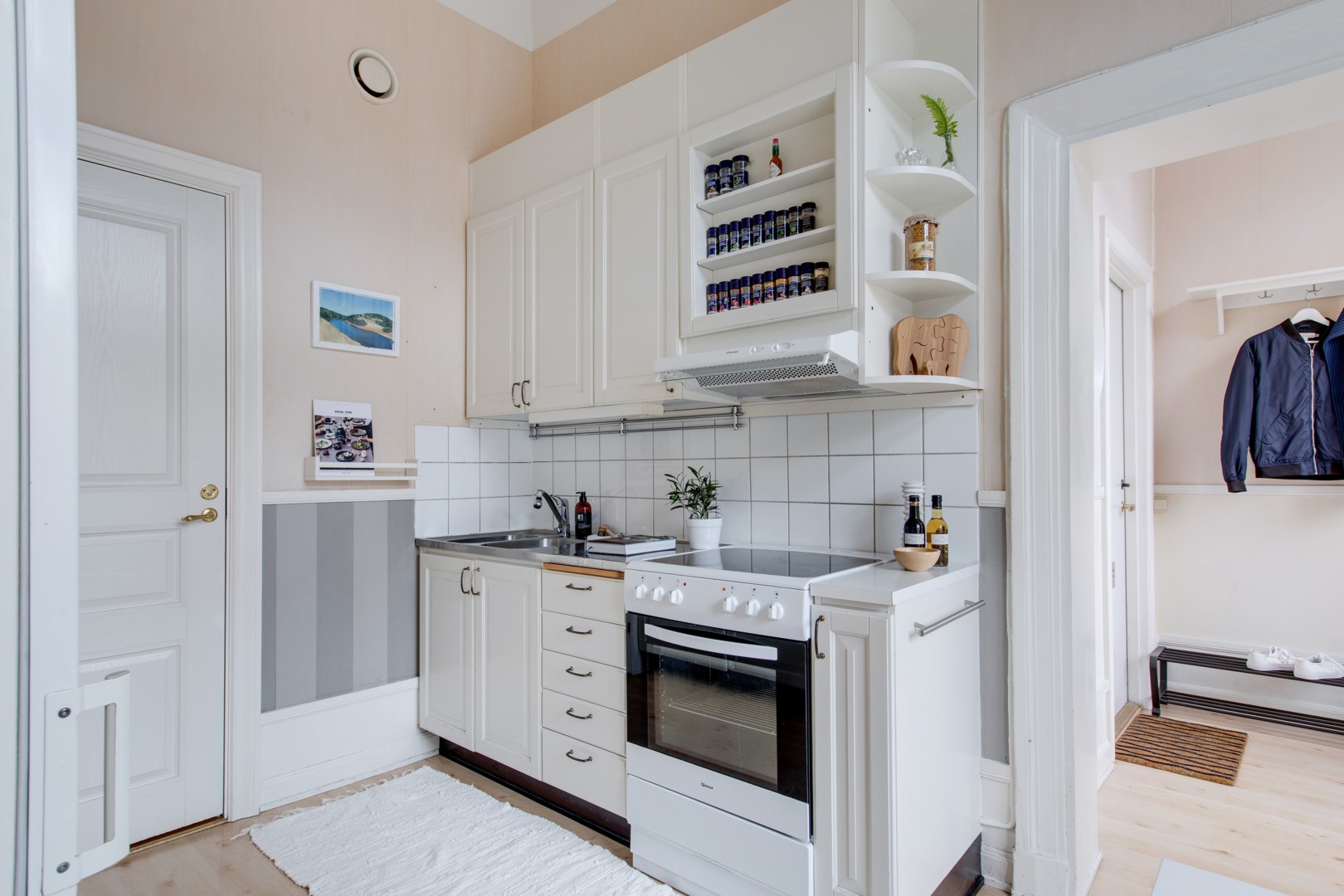 Bostadsbild från Västra ågatan 22, Såld i Centrum, Uppsala