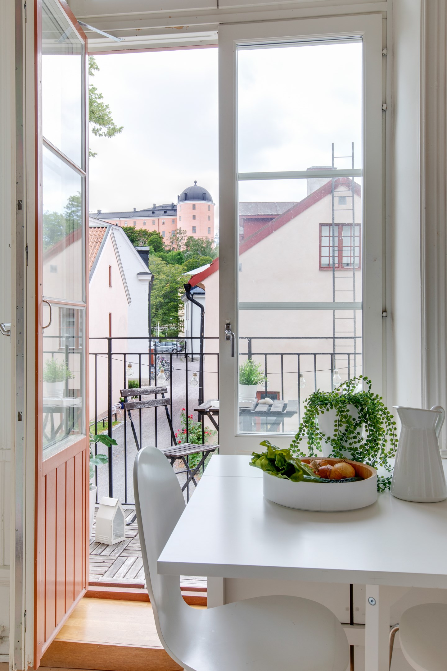 Bostadsbild från Västra ågatan 22, Såld i Centrum, Uppsala