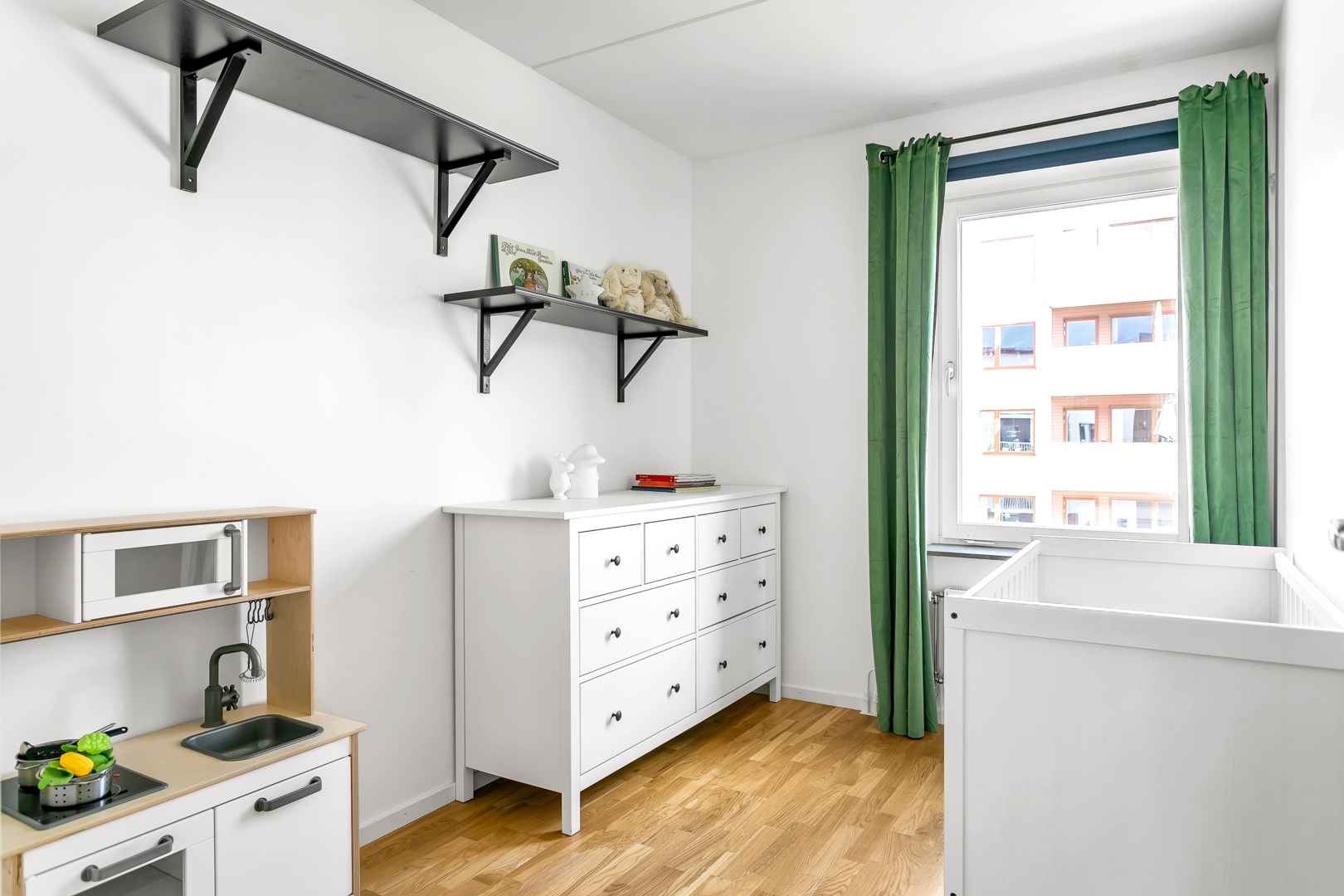 Bostadsbild från Ljusbärargatan 13, Såld i Kapellgärdet, Uppsala