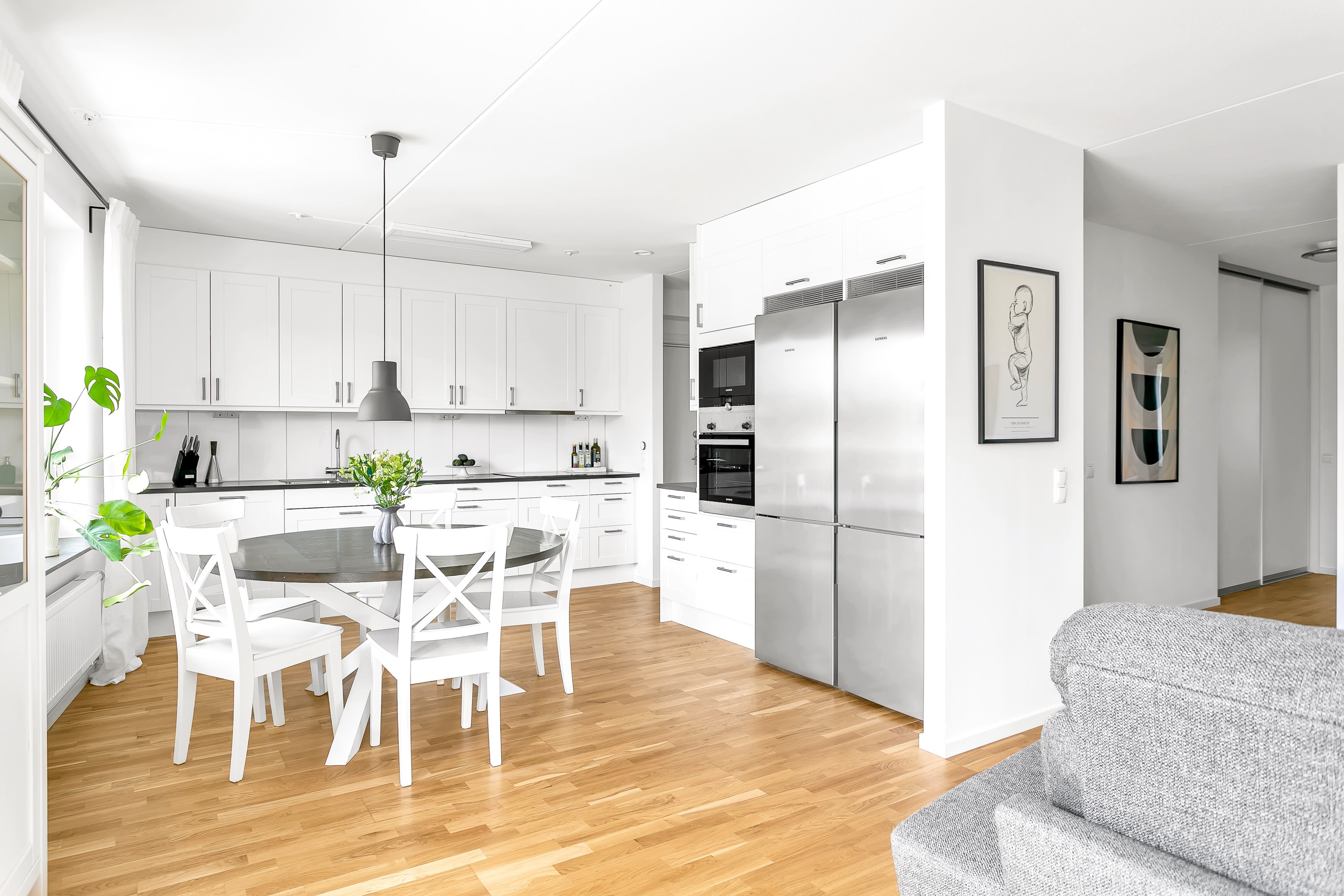 Bostadsbild från Ljusbärargatan 13, Såld i Kapellgärdet, Uppsala