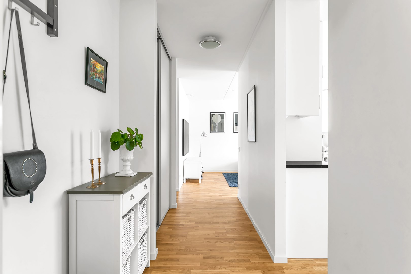 Bostadsbild från Ljusbärargatan 13, Såld i Kapellgärdet, Uppsala