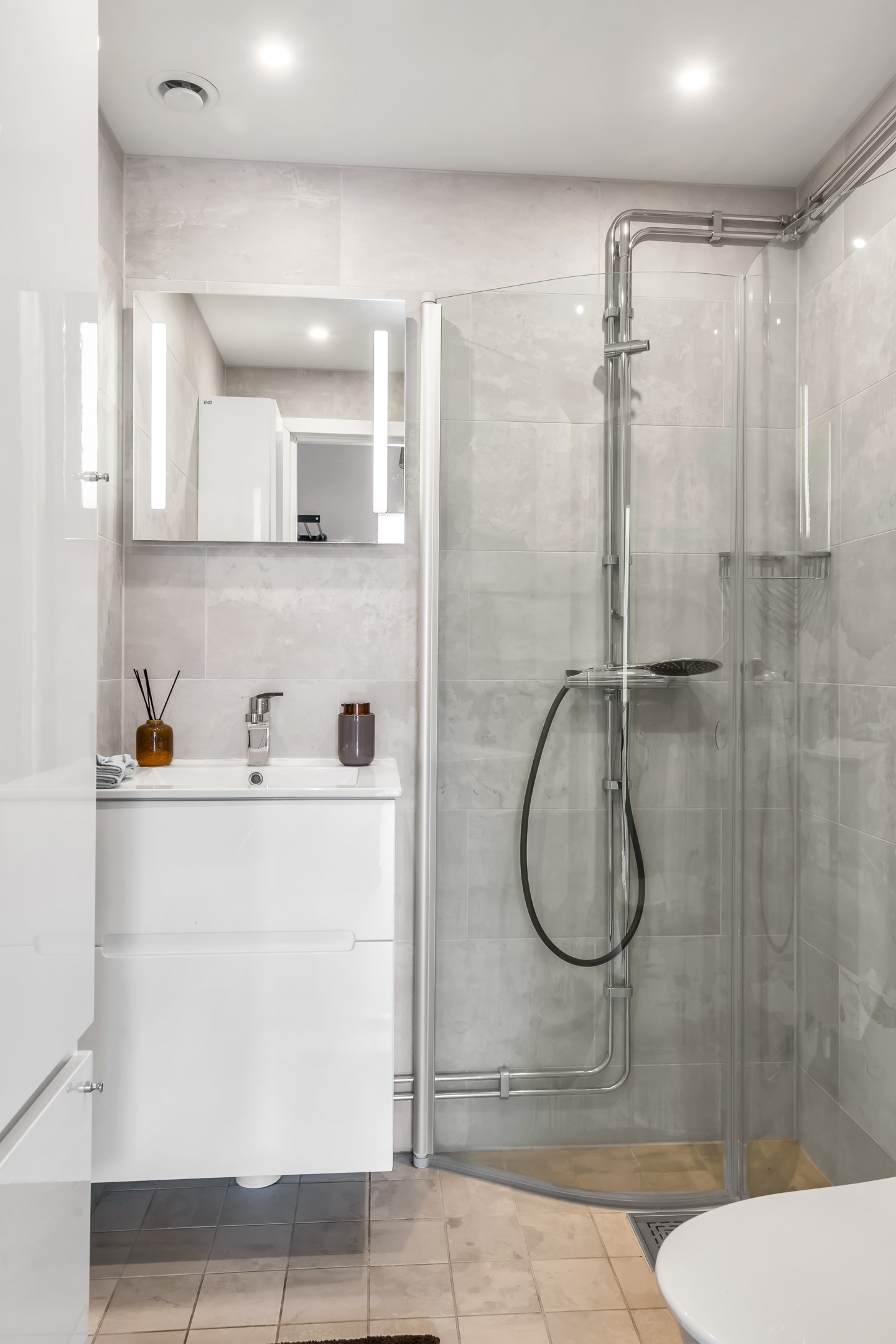 Bostadsbild från Drottninggatan 6B, Såld i Centrum, Uppsala