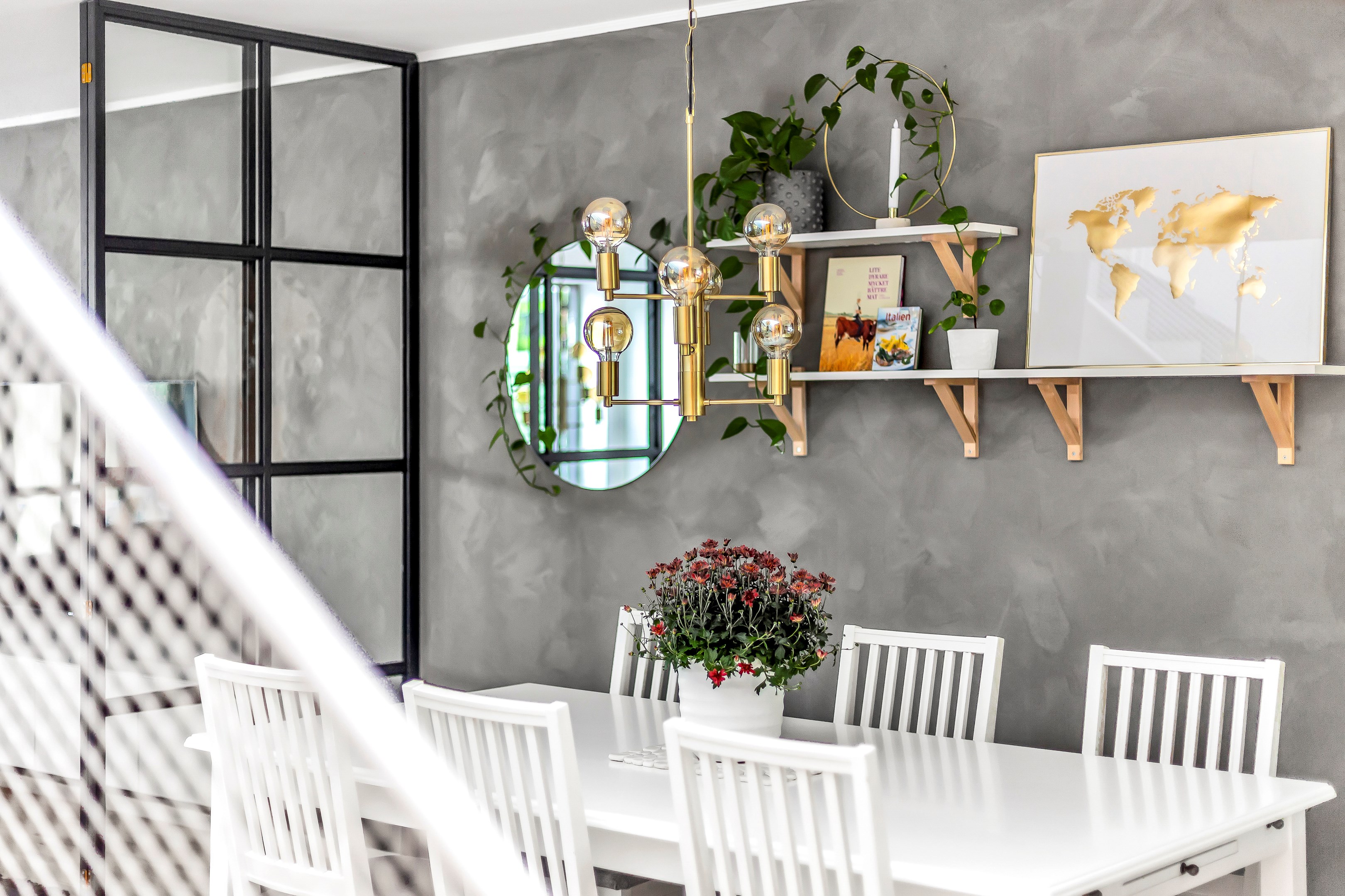 Bostadsbild från Torpsvängen 36, Såld i Lindbacken, Uppsala