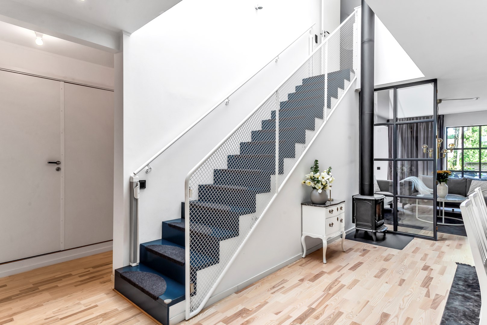 Bostadsbild från Torpsvängen 36, Såld i Lindbacken, Uppsala