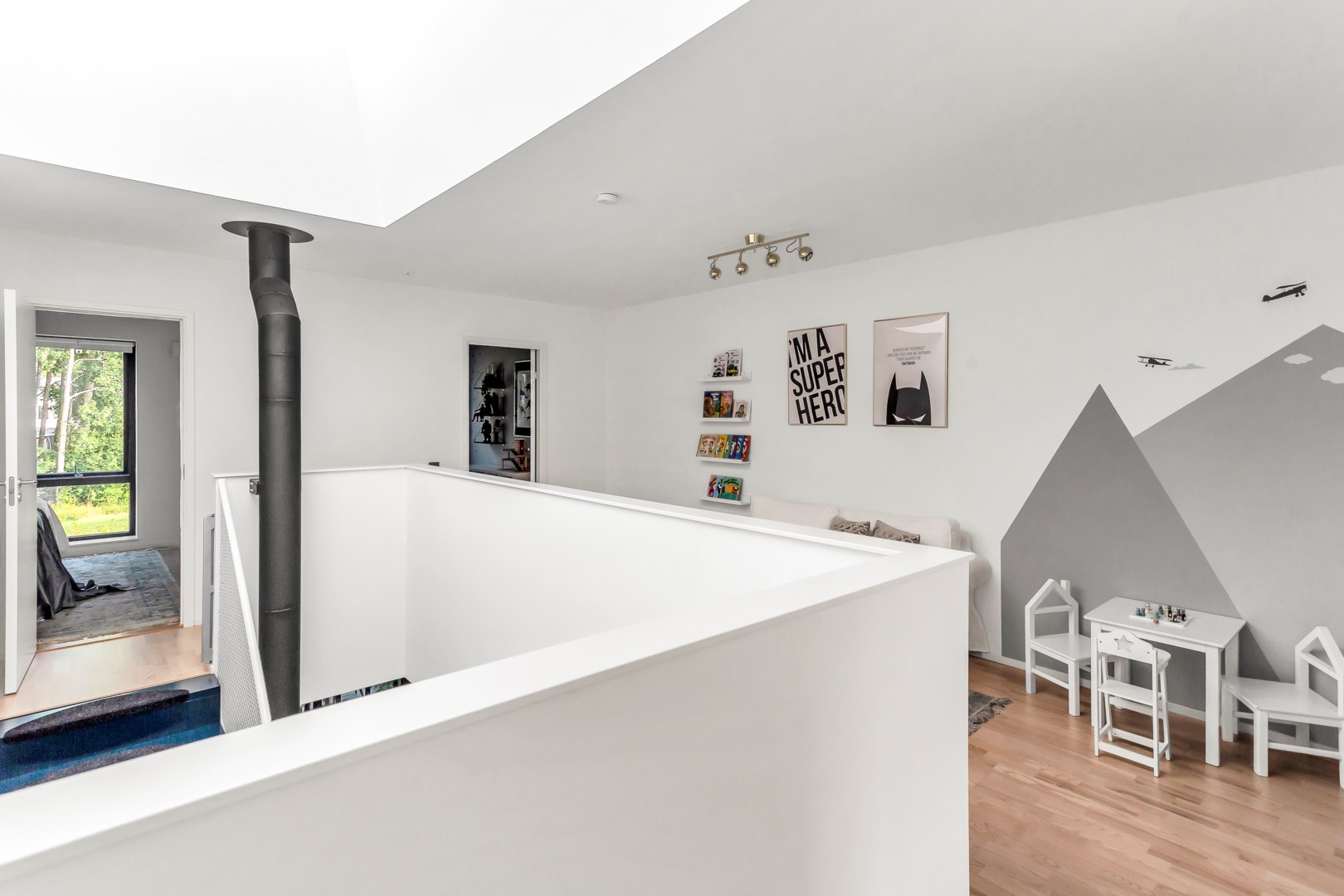 Bostadsbild från Torpsvängen 36, Såld i Lindbacken, Uppsala