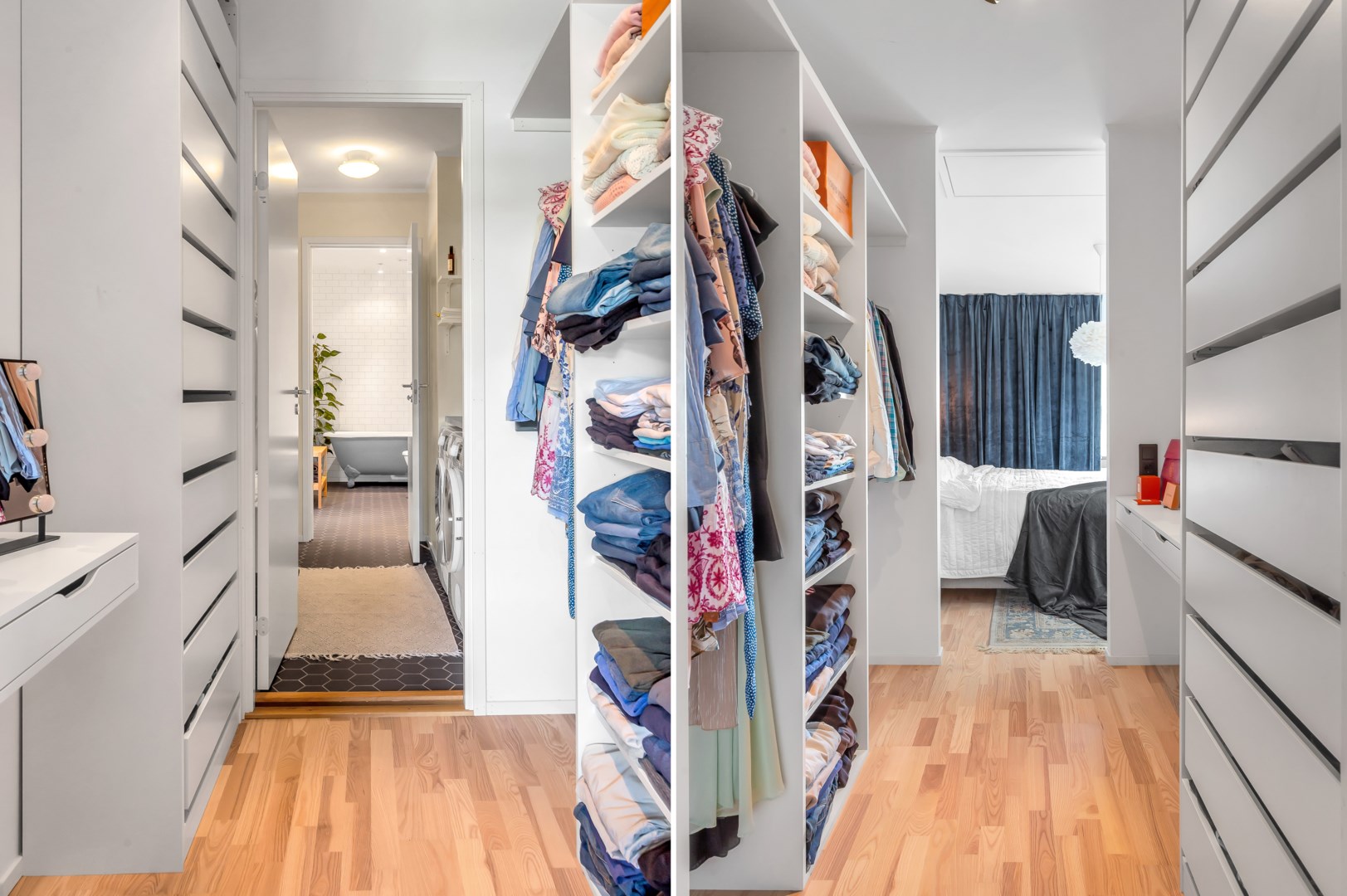 Bostadsbild från Torpsvängen 36, Såld i Lindbacken, Uppsala