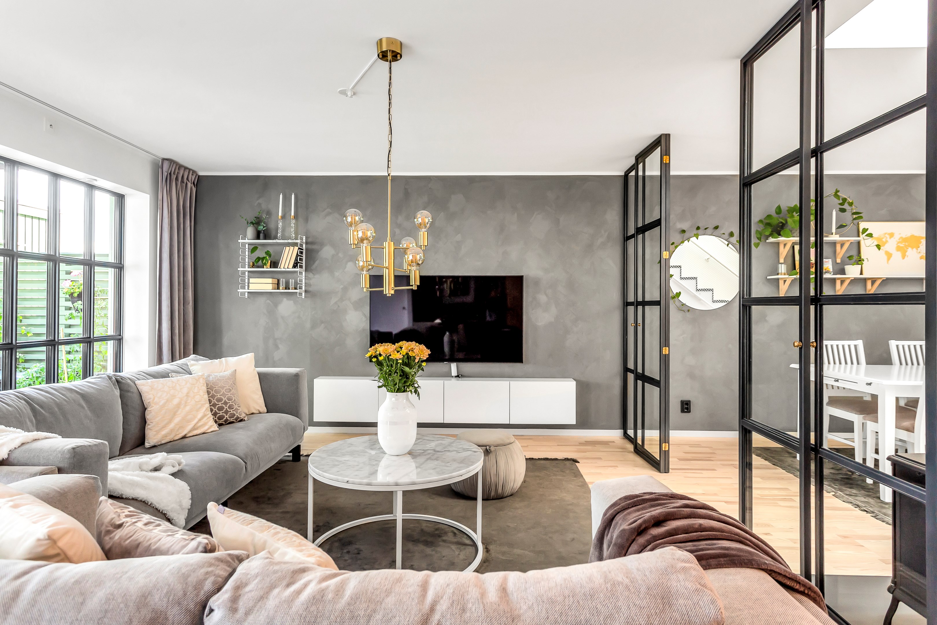 Bostadsbild från Torpsvängen 36, Såld i Lindbacken, Uppsala