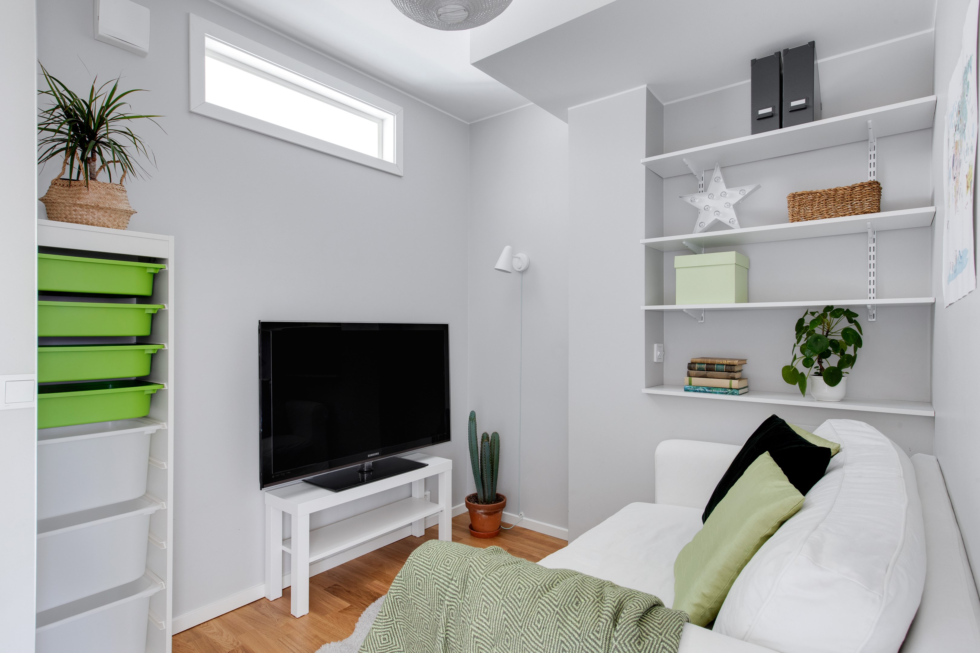 Bostadsbild från Körvelgatan 35B, Såld i Årsta, Uppsala