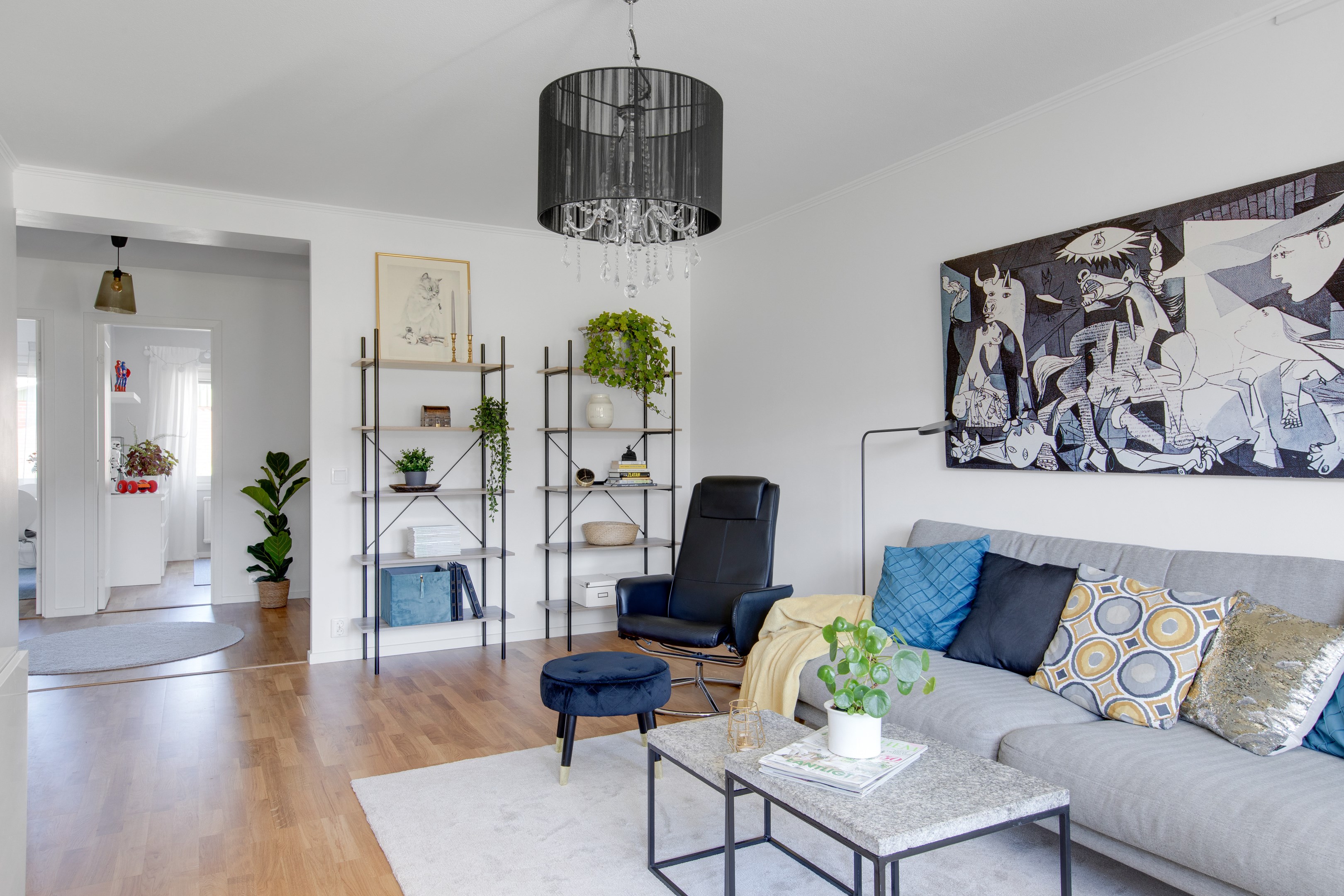 Bostadsbild från Körvelgatan 35B, Såld i Årsta, Uppsala